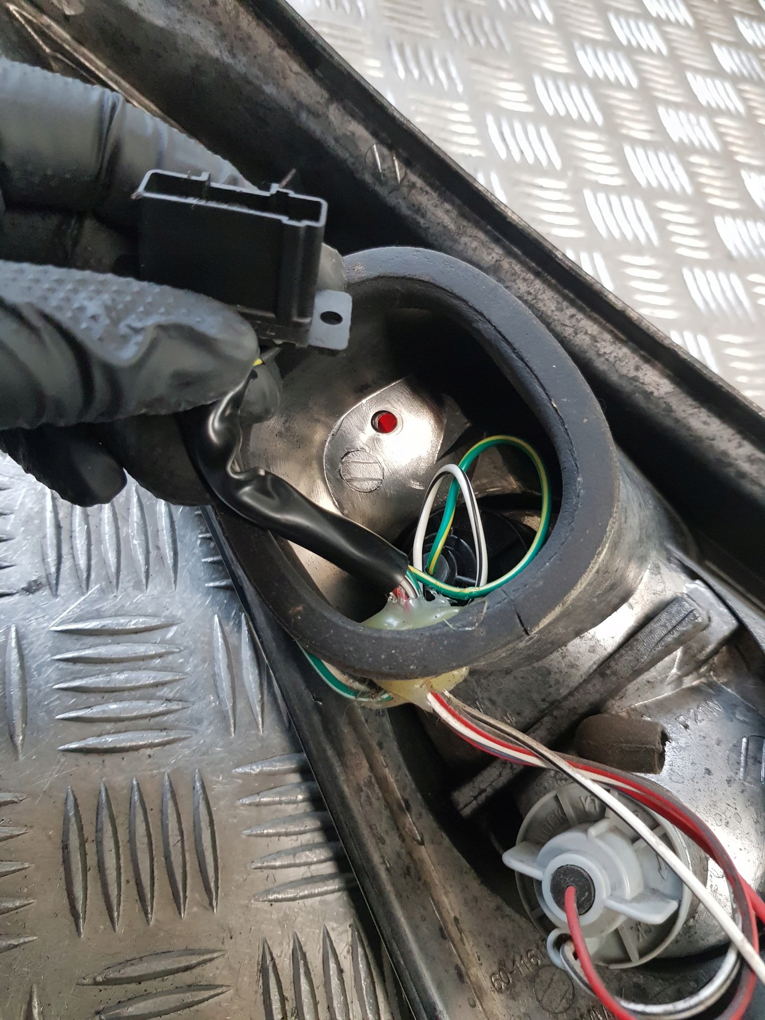 light right rear part BLACK TUNING CITROEN C3 and 04R