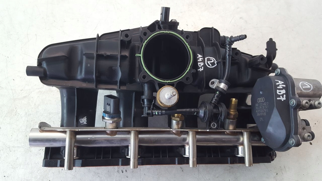 intake manifold Audi A4 B7