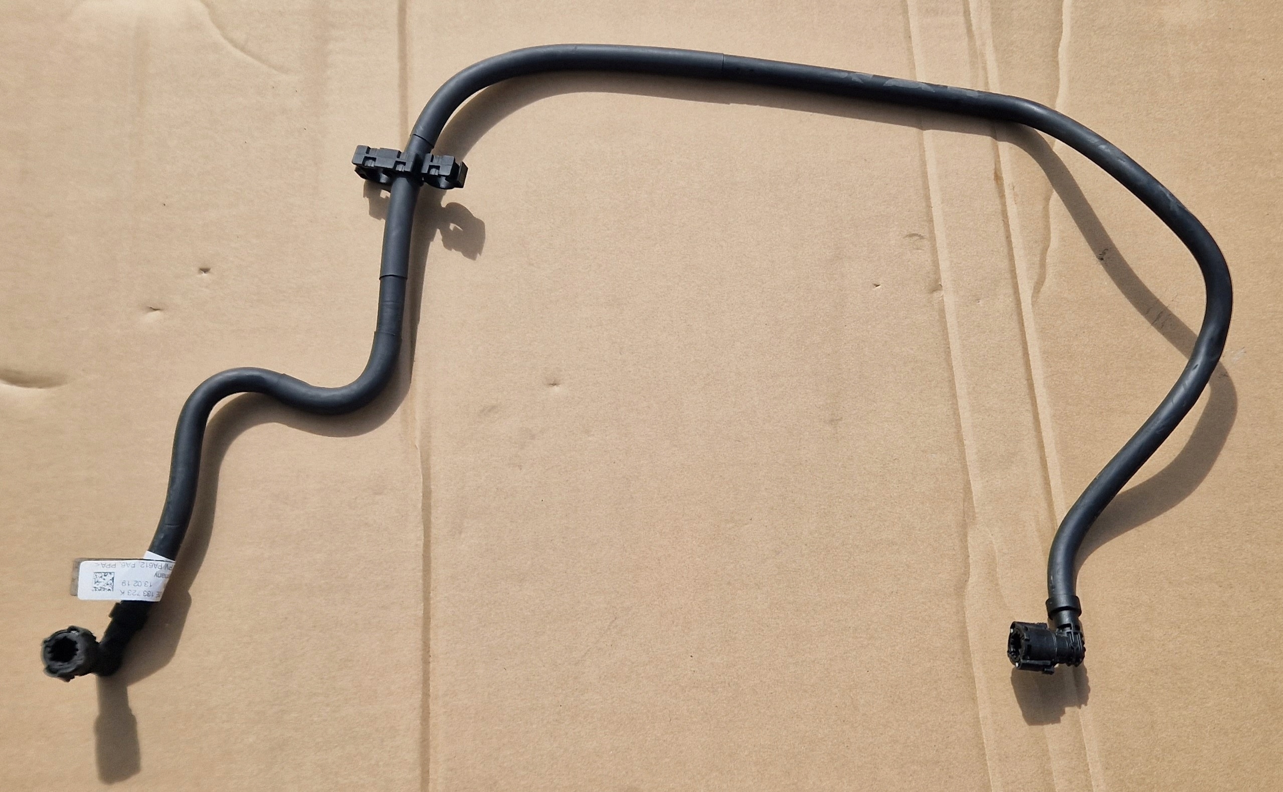 fuel line 05E133723K VW SKODA original