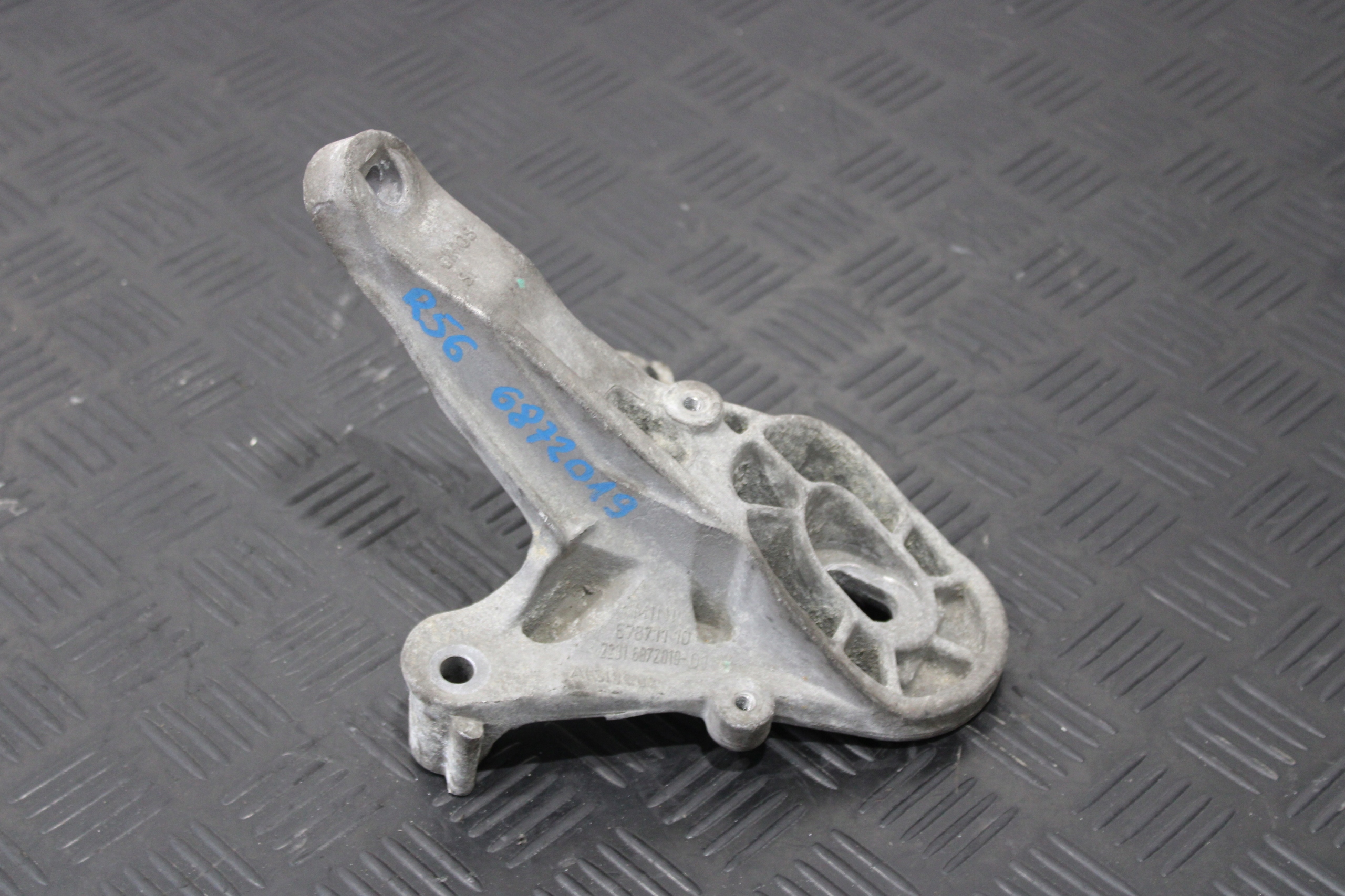 Support Support plaque Moteur MINI COOPER R56 6872019