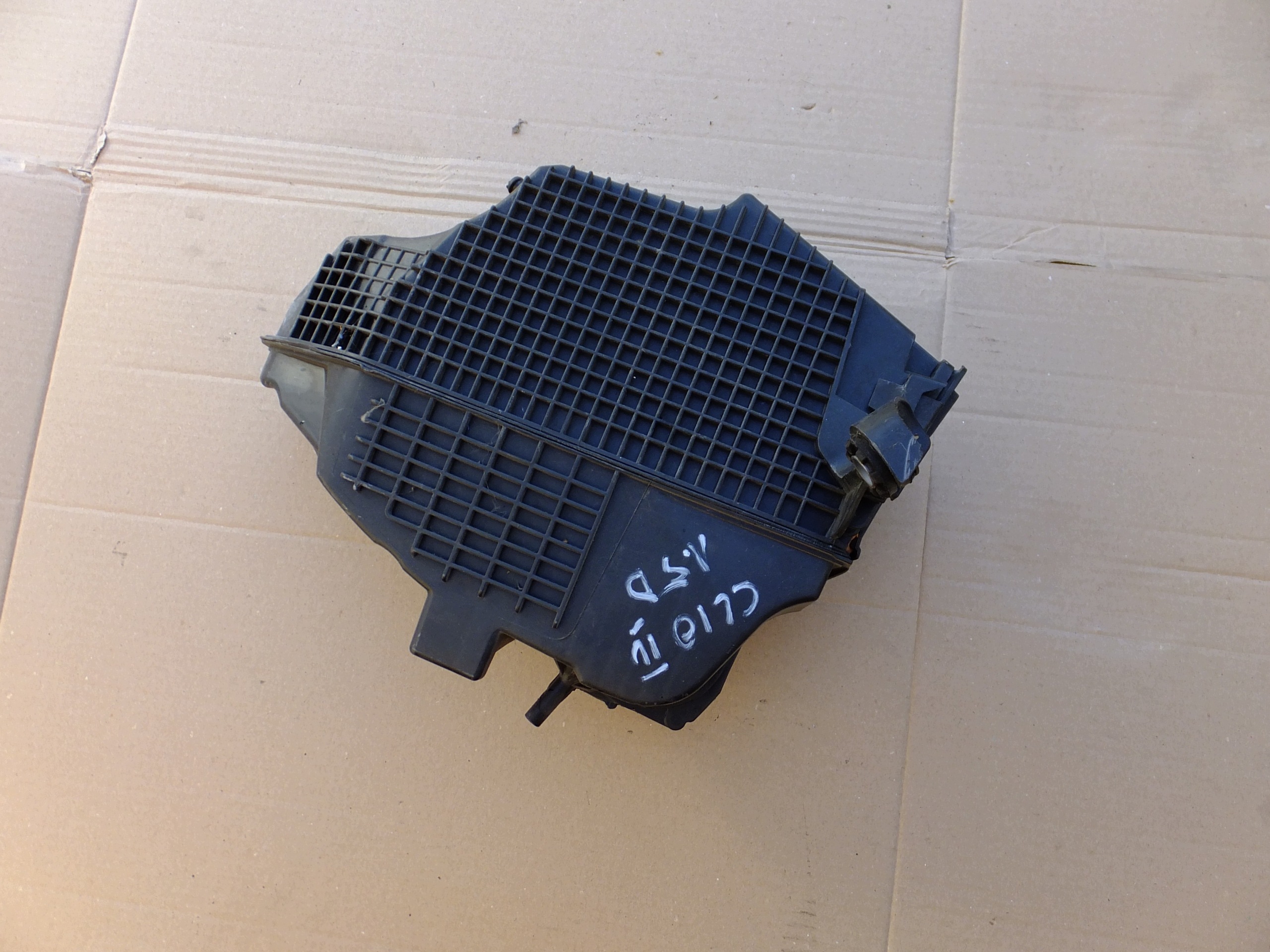 Gehäuse filter luft renault clio IV 1,5 dci 2017r 165001258R
