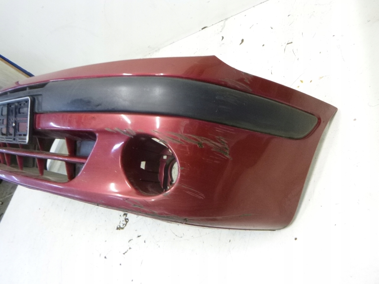 front bumper Renault Scenic Lift and NV713 01r.