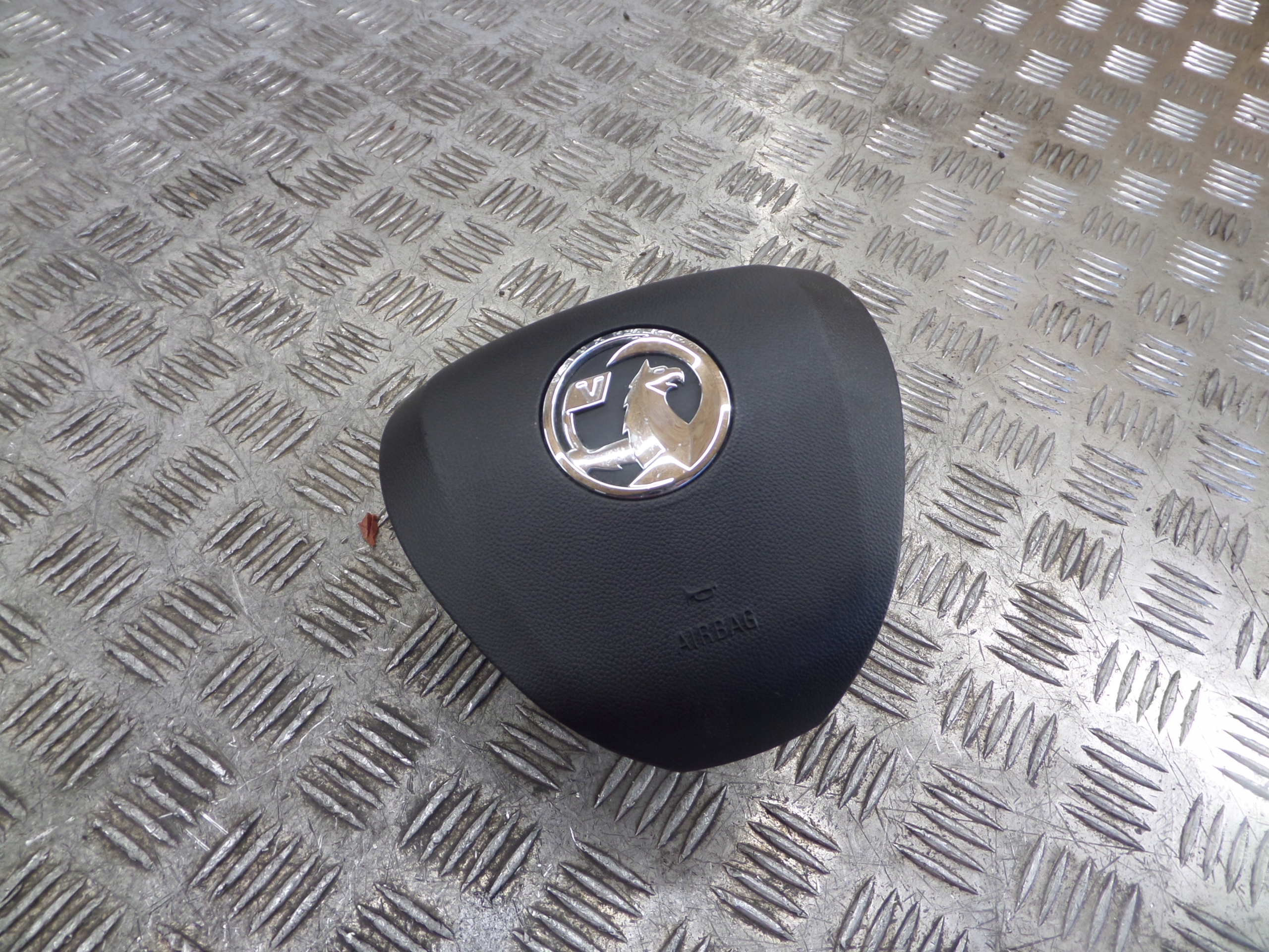 Airbag Deckel AIRBAG OPEL ASTRA K 39042464