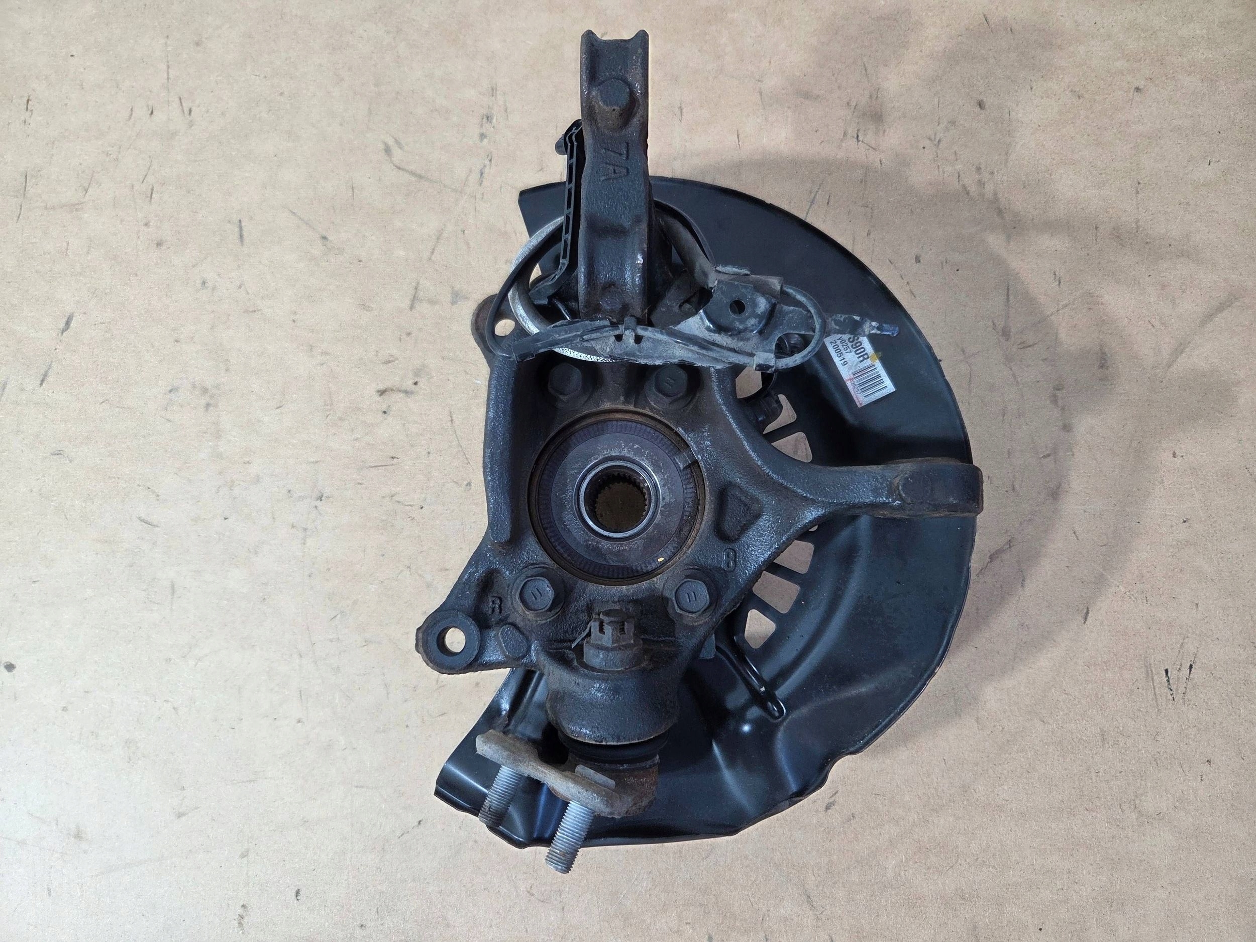 Toyota RAV 4 (XA50) swing front right 7A (Z765)