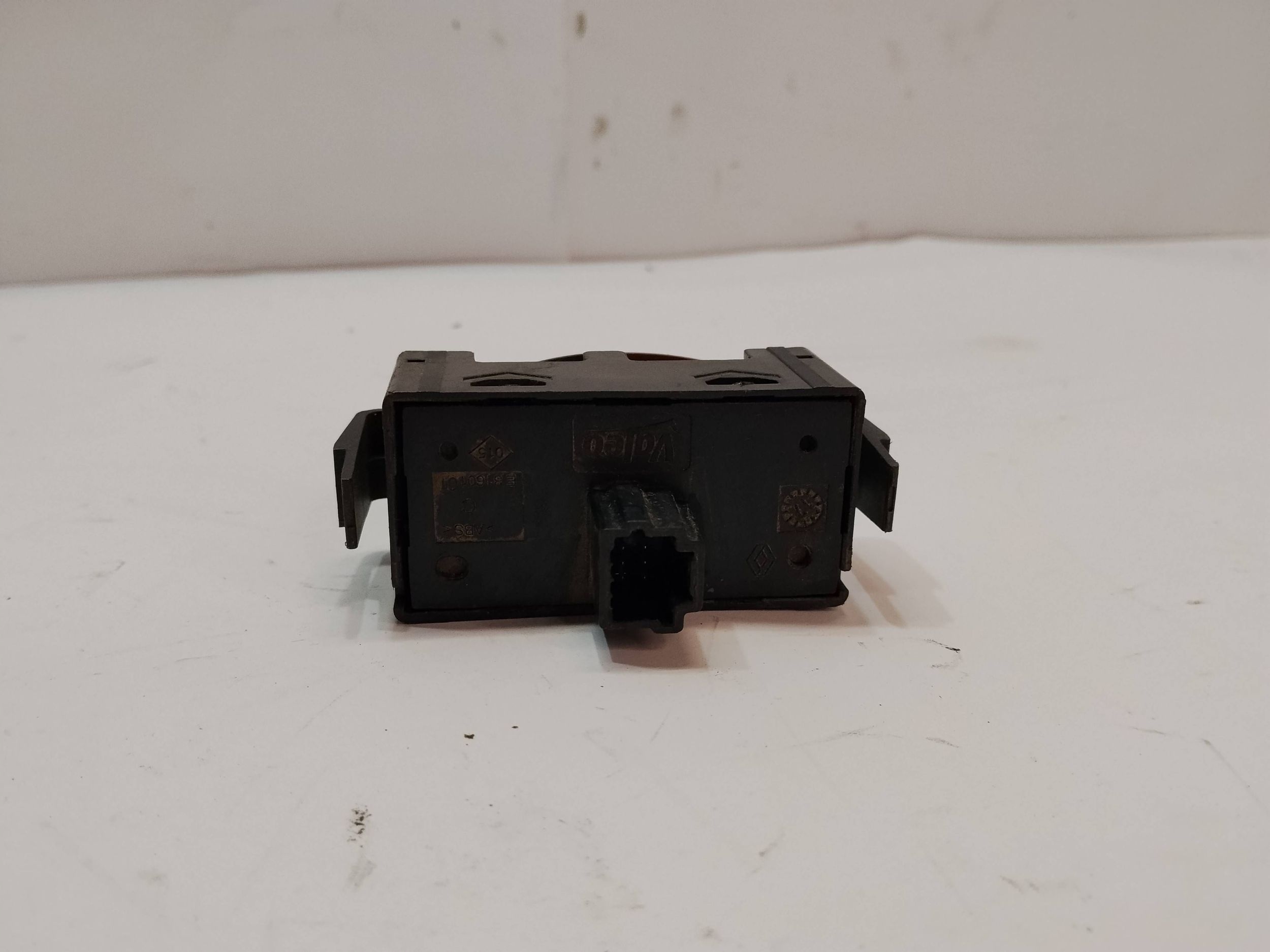 interruttore luci Luci di emergenza Renault Master III 252100991R