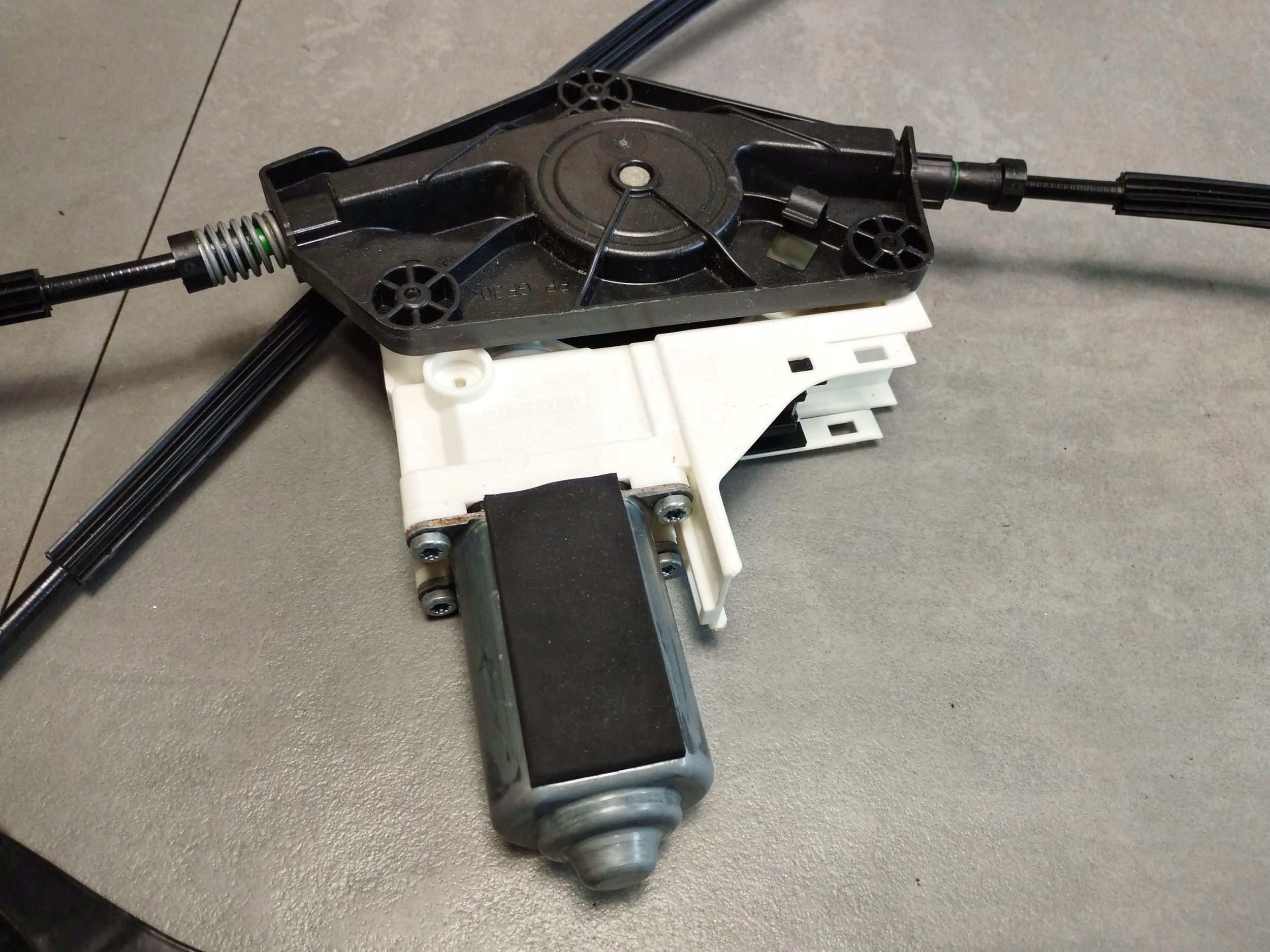 Audi A5 Sportback 8TA mechanism windows right front 8T8837462B