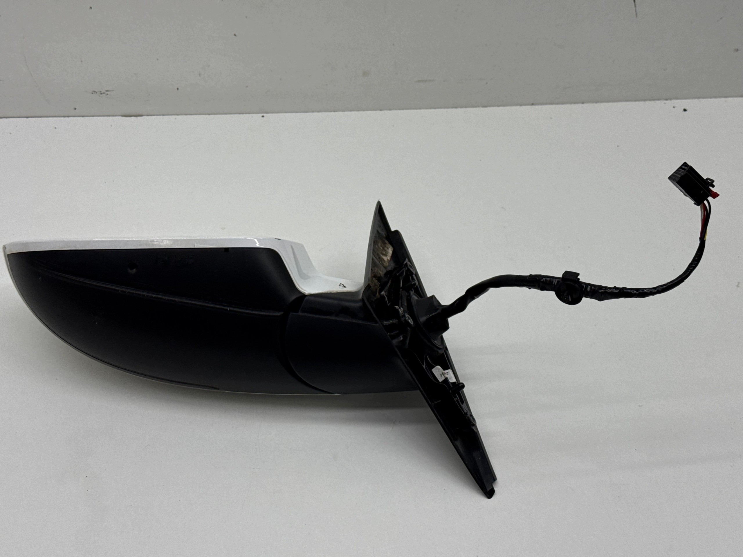 AUDI A6 C7 mirror zewetrzne left 6 PIN colour: LY9T BIALE