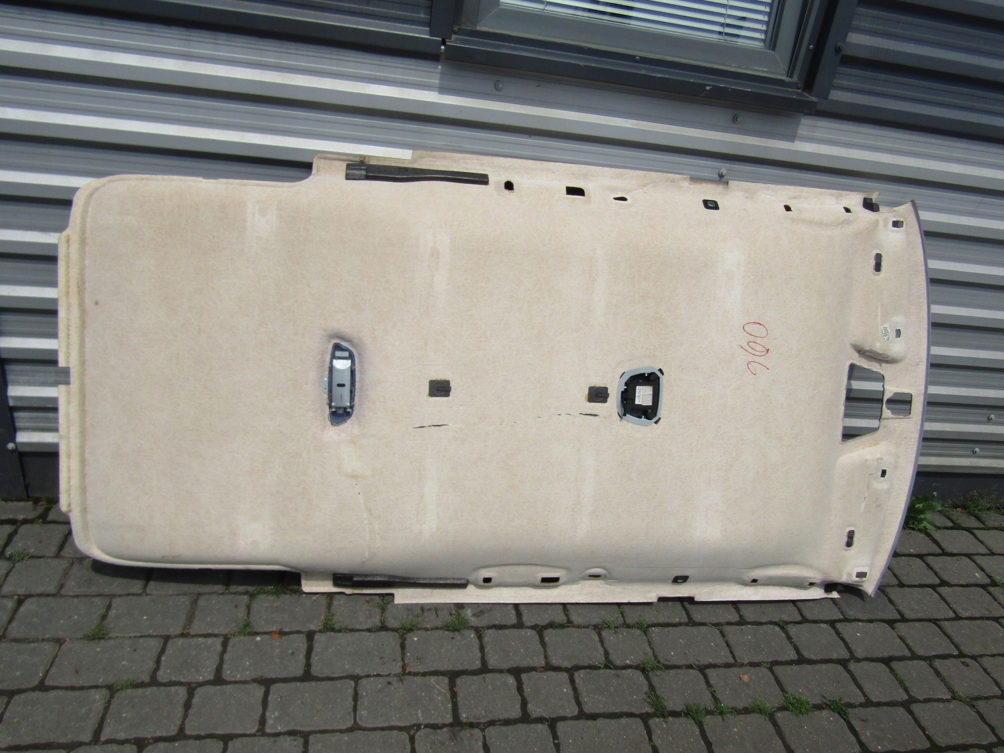 3 MERCEDES W210 LIFT KOMBI PODSUFITKA SZARA 99-02 Jakość części (zgodnie z GVO) O - oryginał z logo producenta pojazdu (OE)