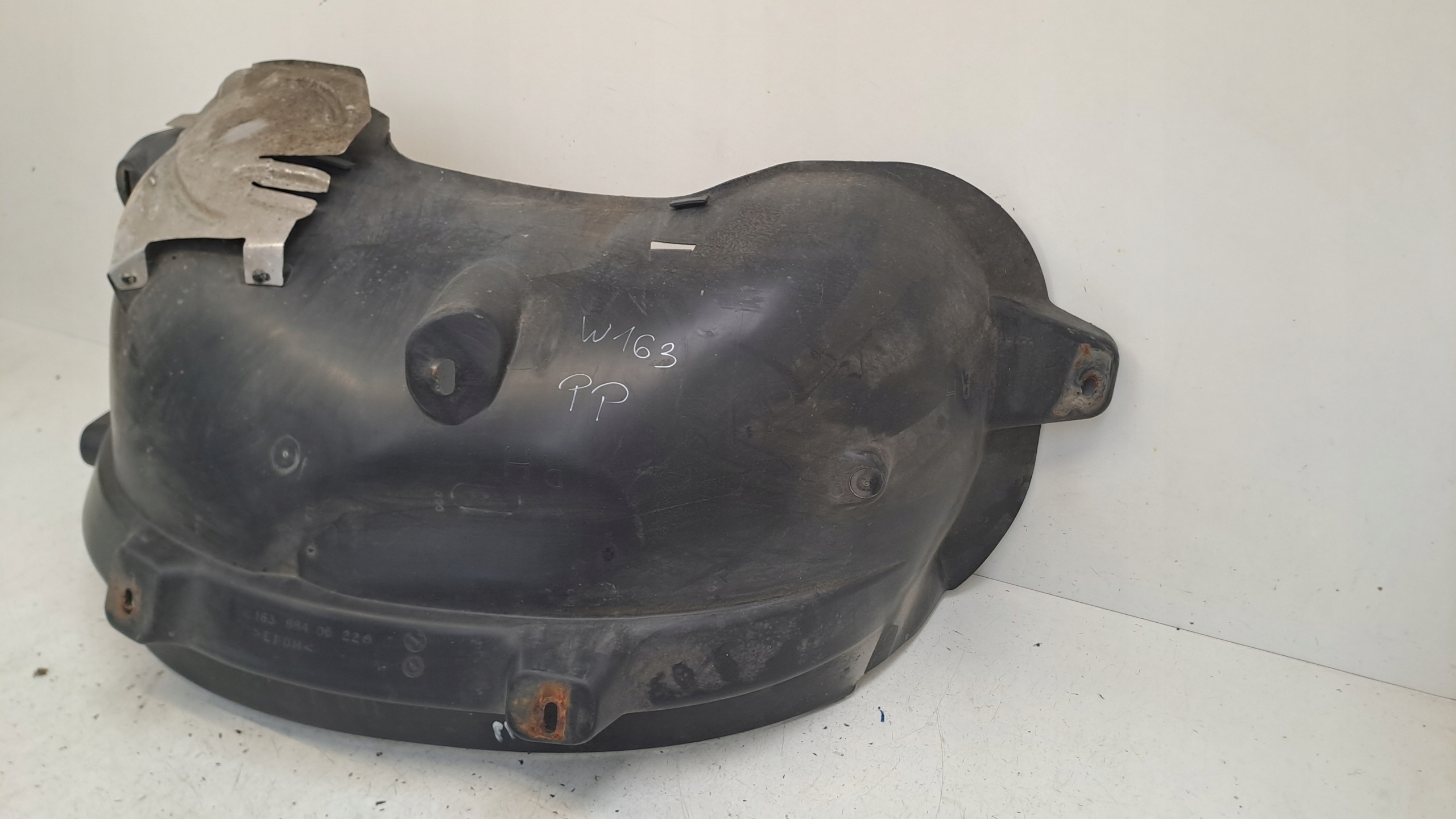 mudguard right front 1638840622 Mercedes ML W163