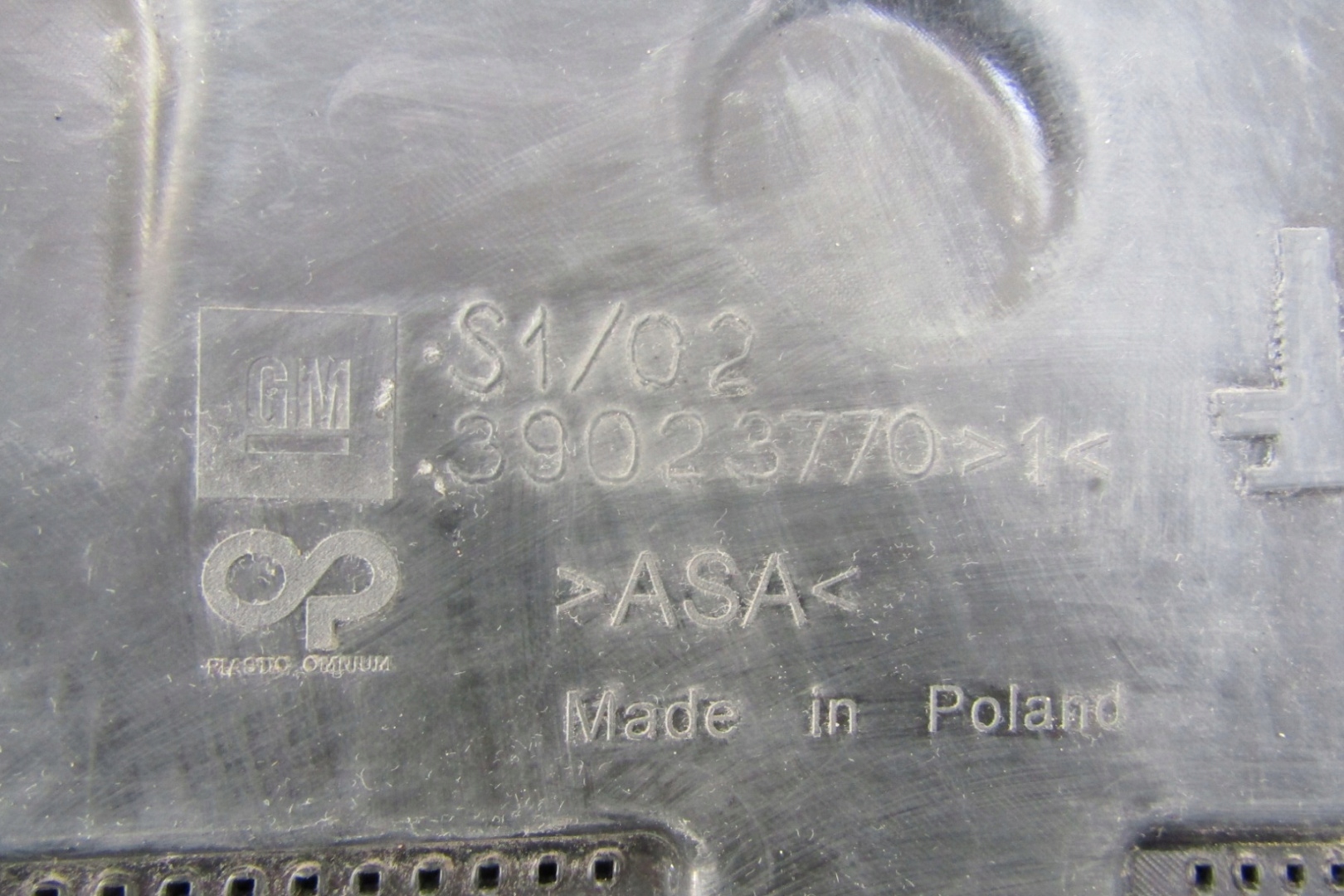 спойлер спойл зад opel ASTRA K V 15-18 хэтчбек