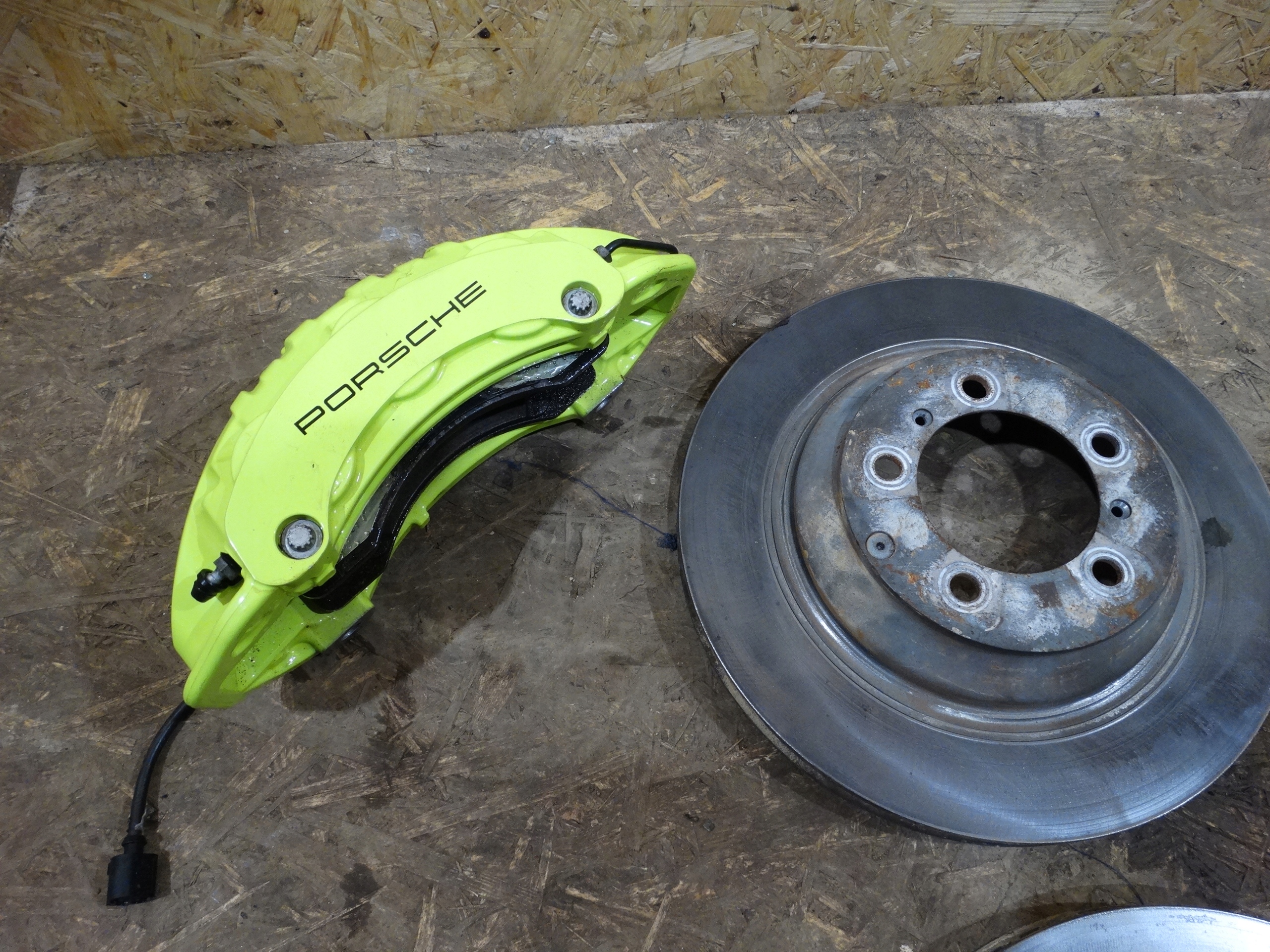 IDEALNE calipers discs KPL. PORSCHE CAYENNE 9Y HYBRYDA 1