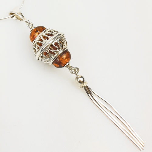 Stříbrná Lampion lucerna přívěsek ze stříbra 925 s přírodním Jantarovým Baltským