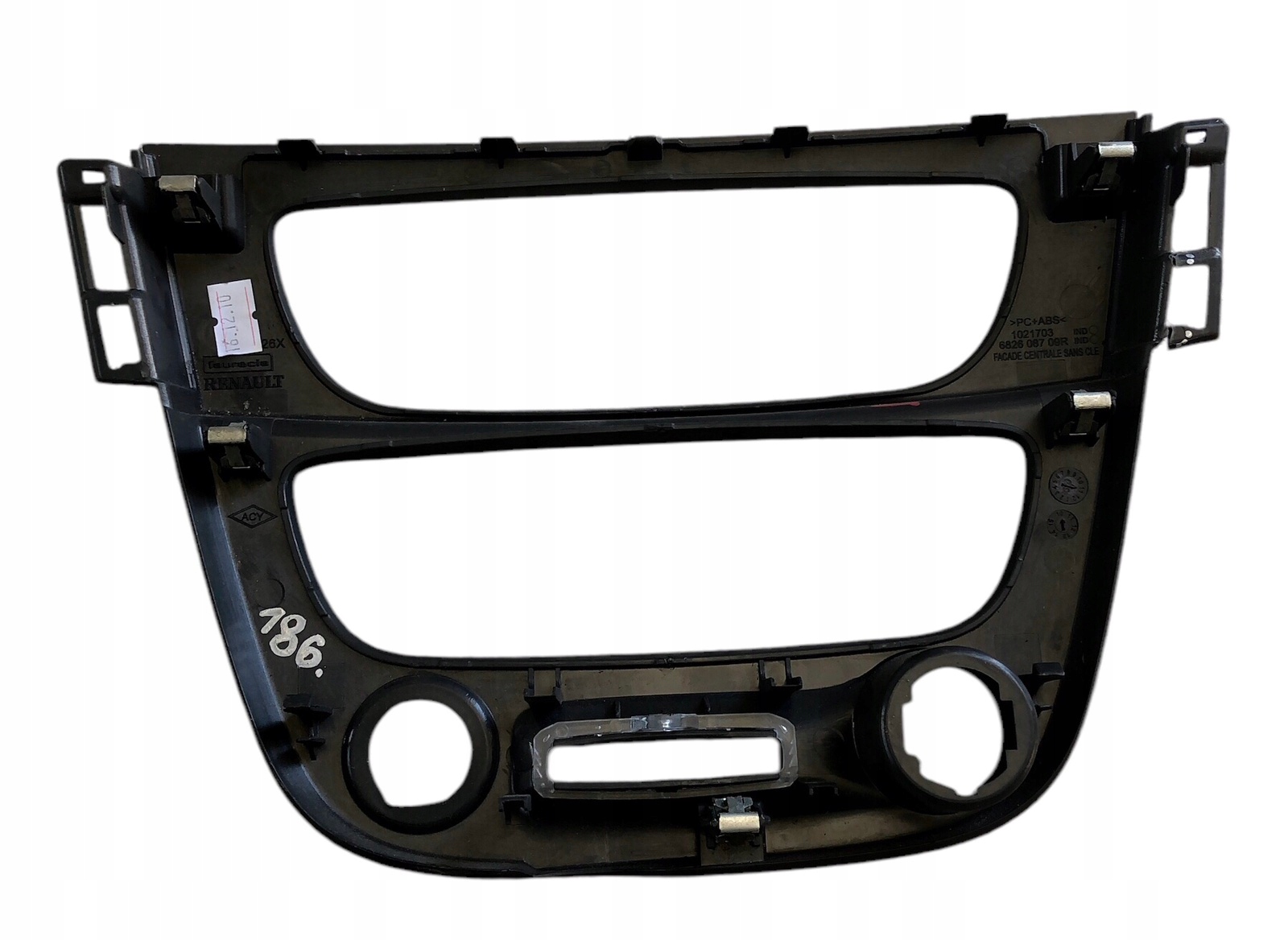 рамка радио renault FLUENCE РЕСТАЙЛИНГ 12-16 682608709R