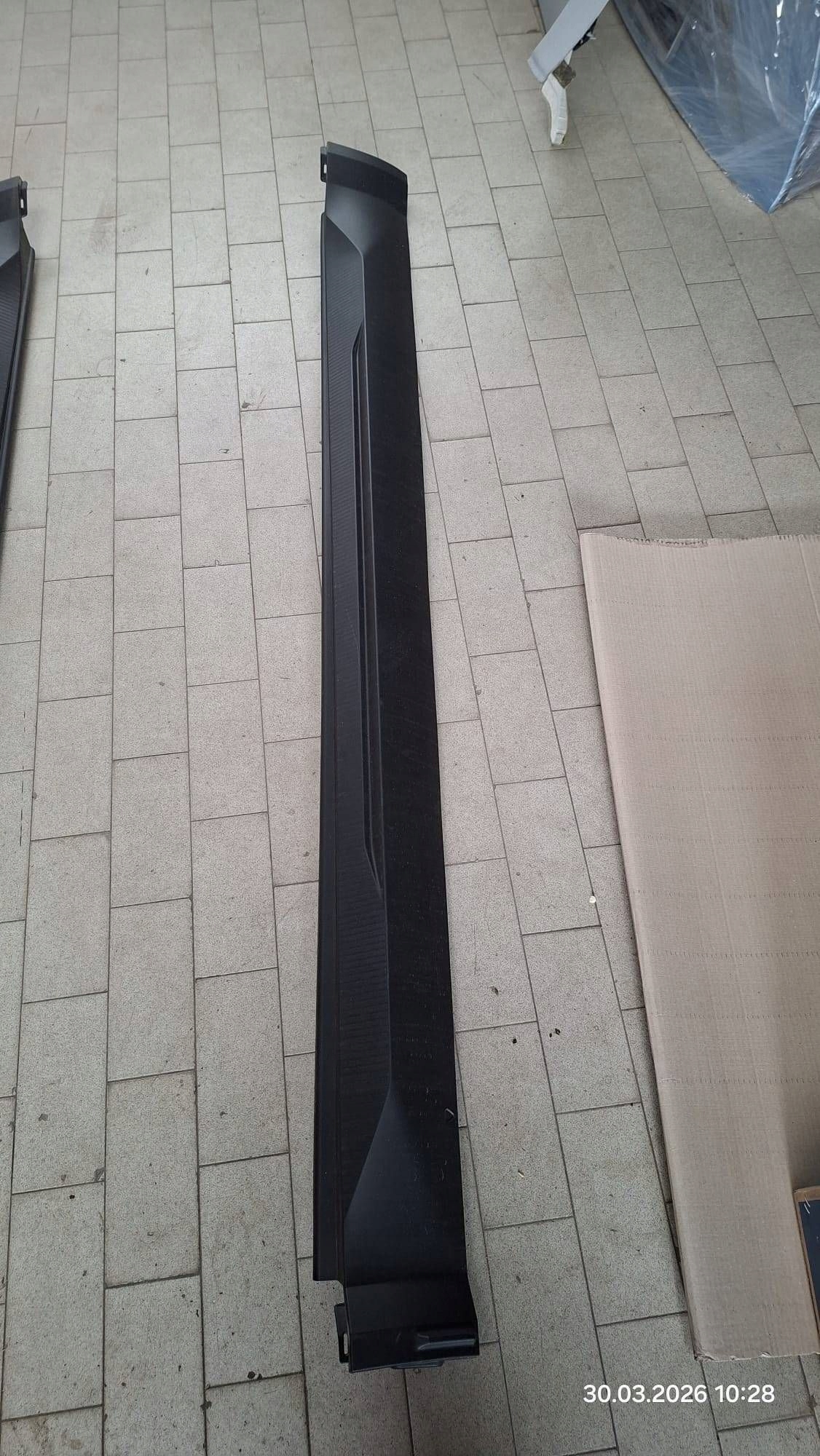 moulding threshold side left side Renault 4 764195677R