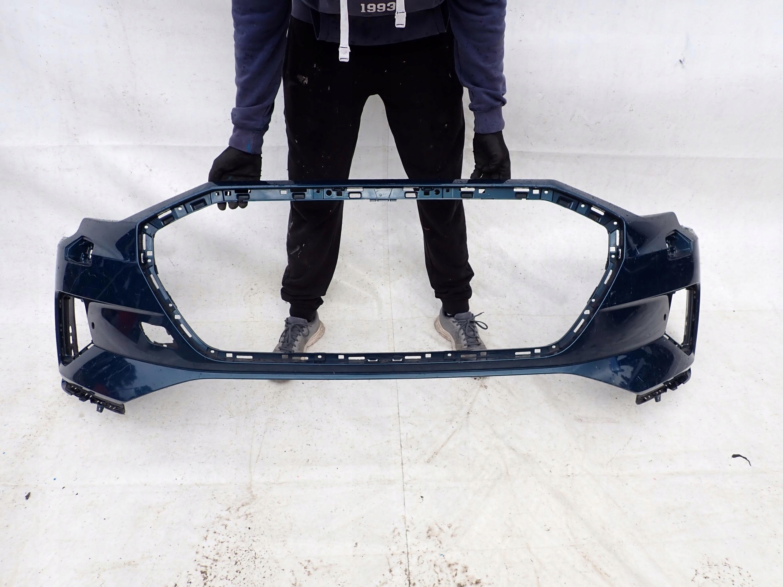 AUDI E-TRON 4KE 18- bumper front SPR PDC