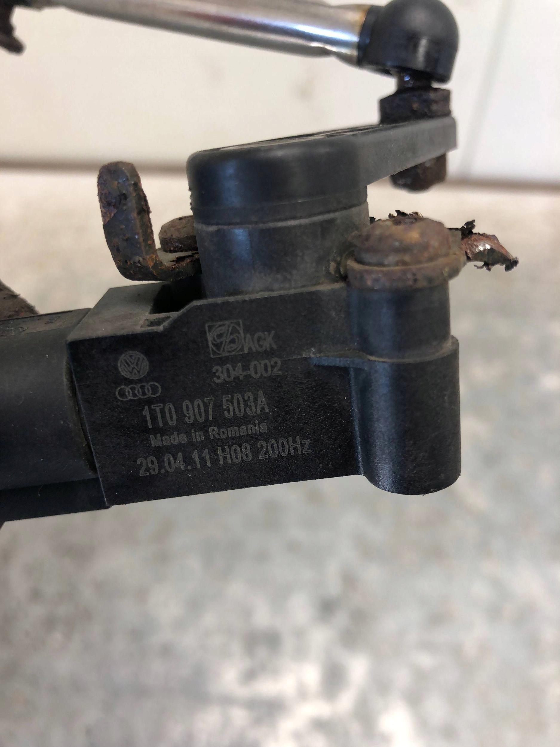 Sensor POZIOMOWANIA Leuchten AUDI A4 B8 1T0907503A