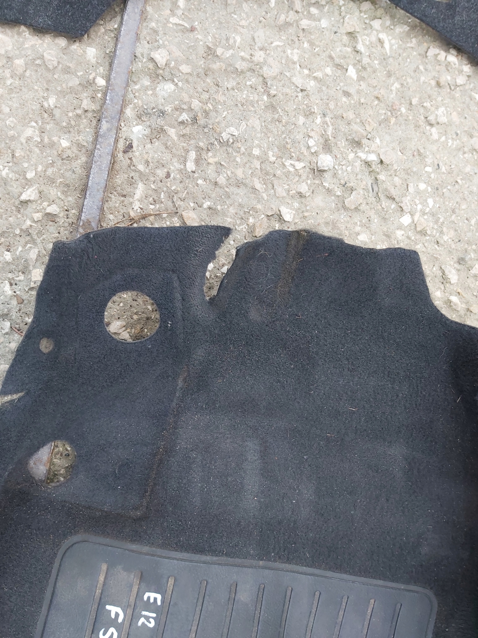 TOYOTA COROLLA E12 ковер HB хэтчбек 3D