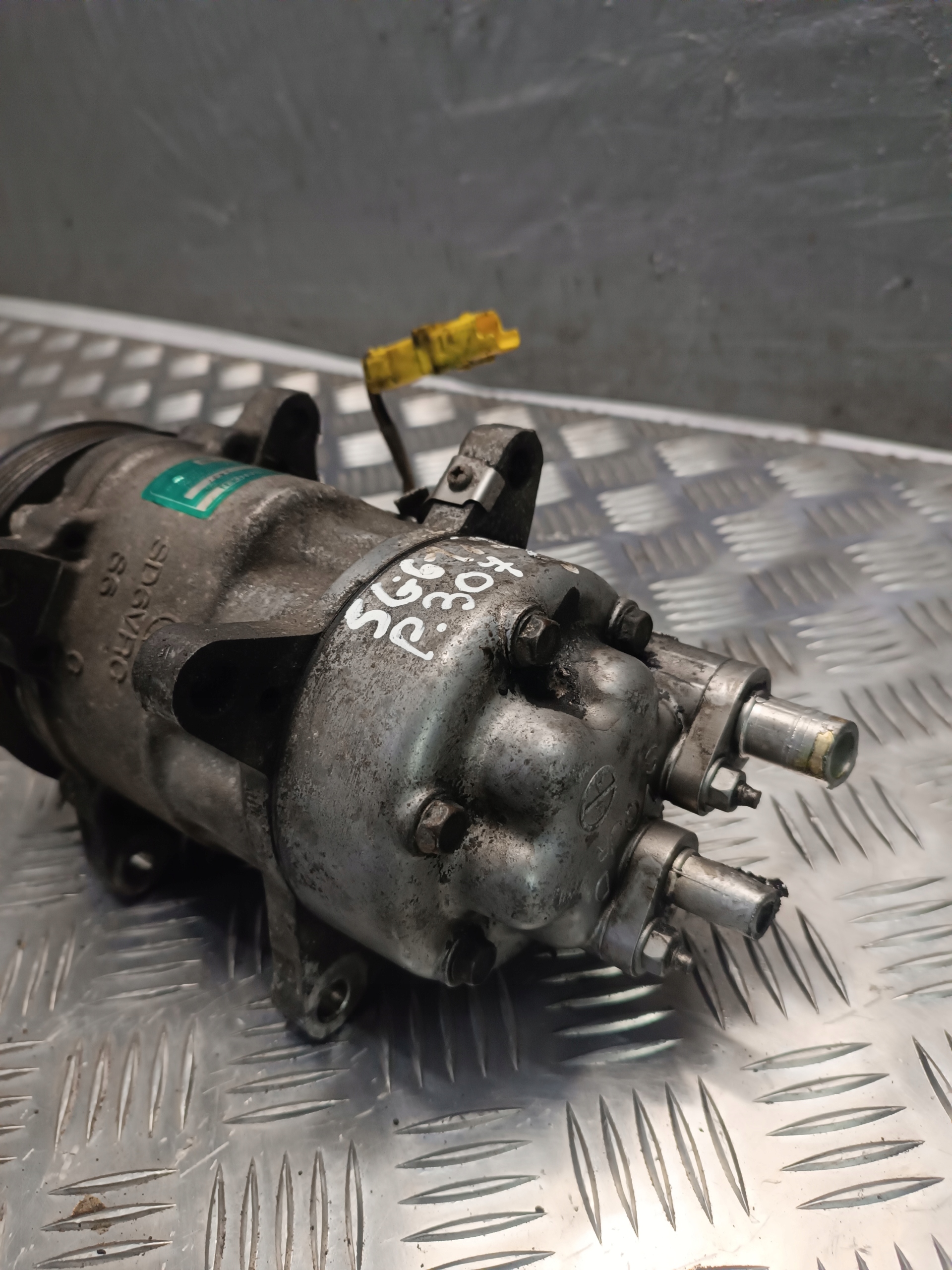 compressor; KKLIMATYZACJI PEUGEOT 307 R134a SD6V12