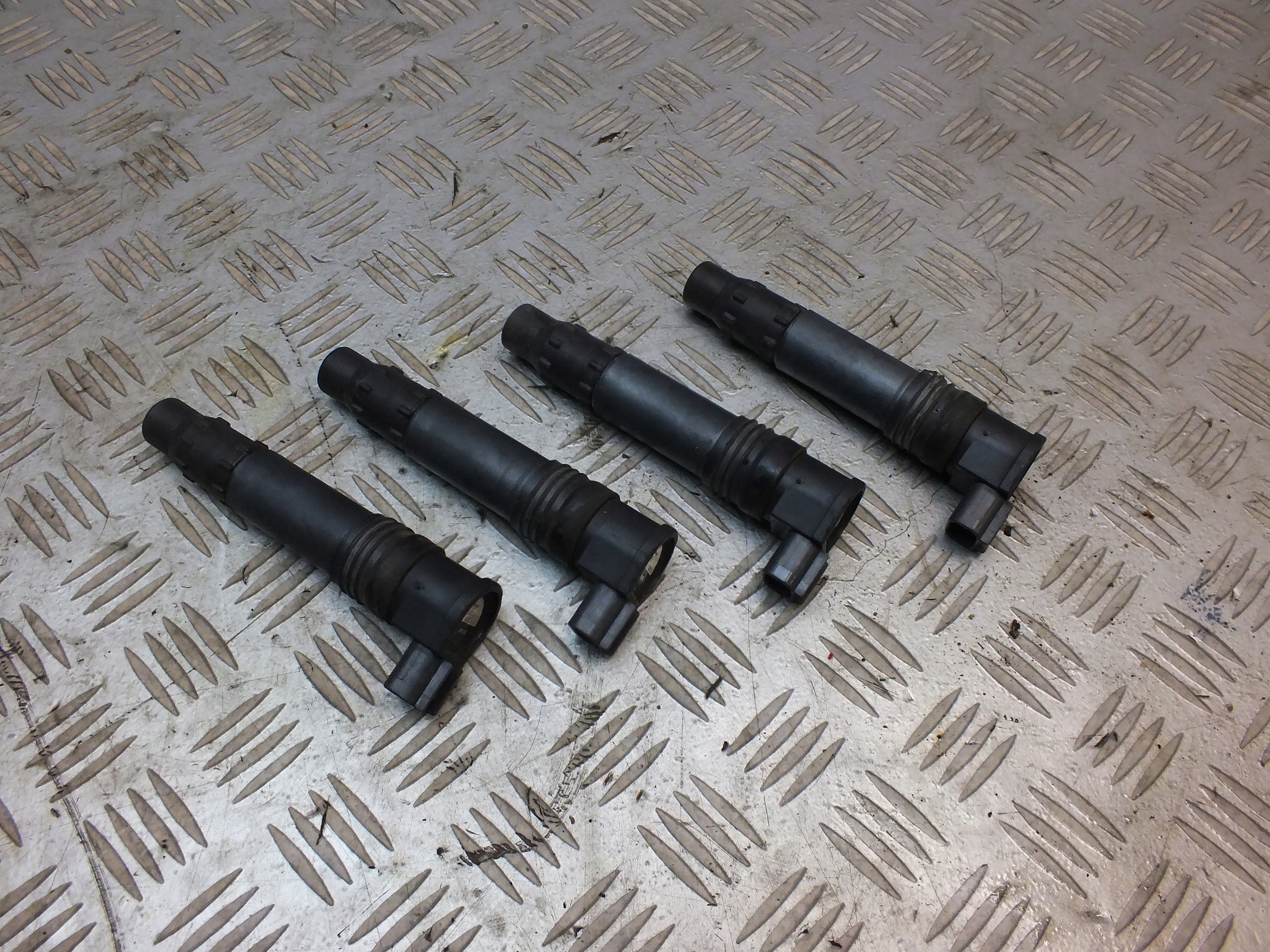 KAWASAKI ZX-12R CEWKA ZAPŁONOWA 129700-3630