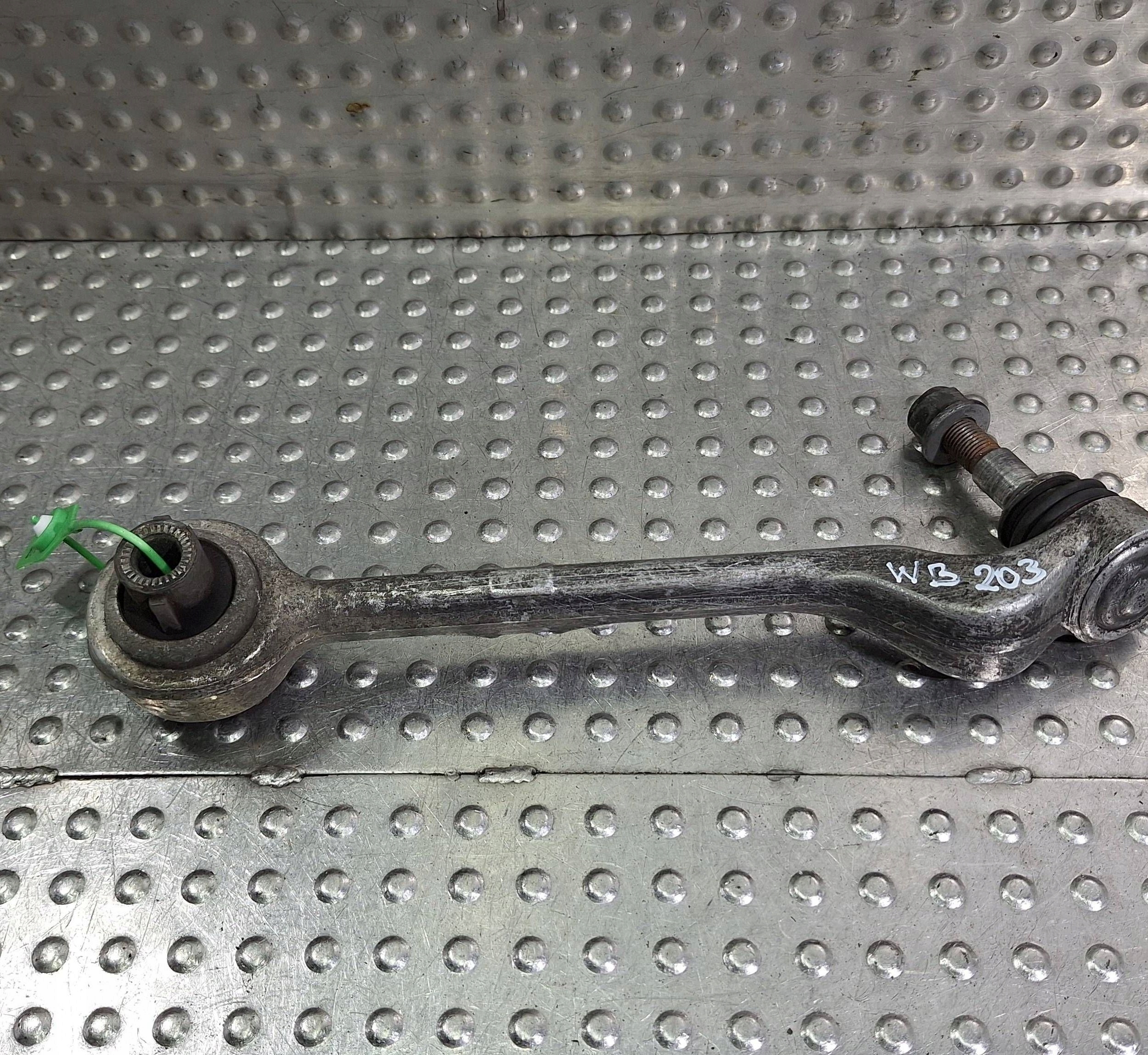 arm left front 6763699 BMW E81 E82 E87 E88 E90 E91 E92 E93