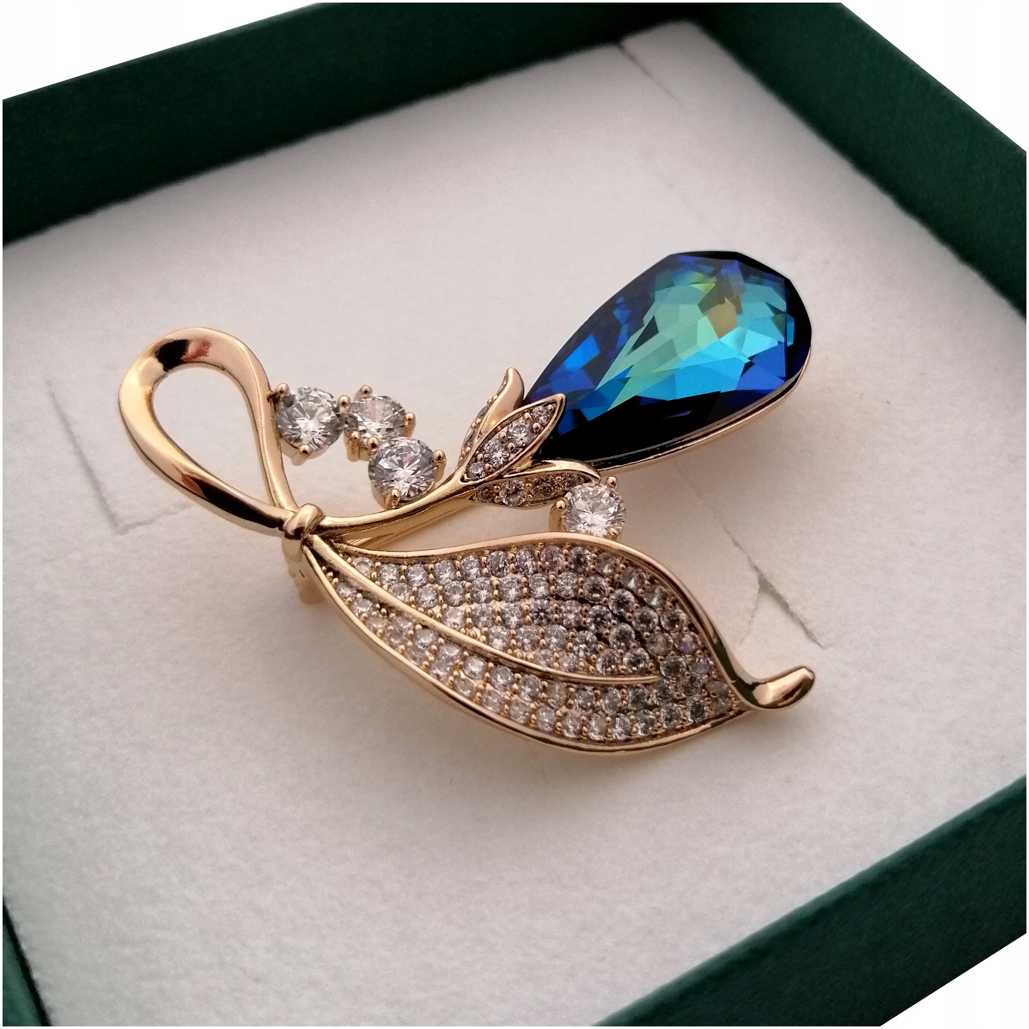 Zlatá Brož Vitrail Light Crystal Dárek Gravírování