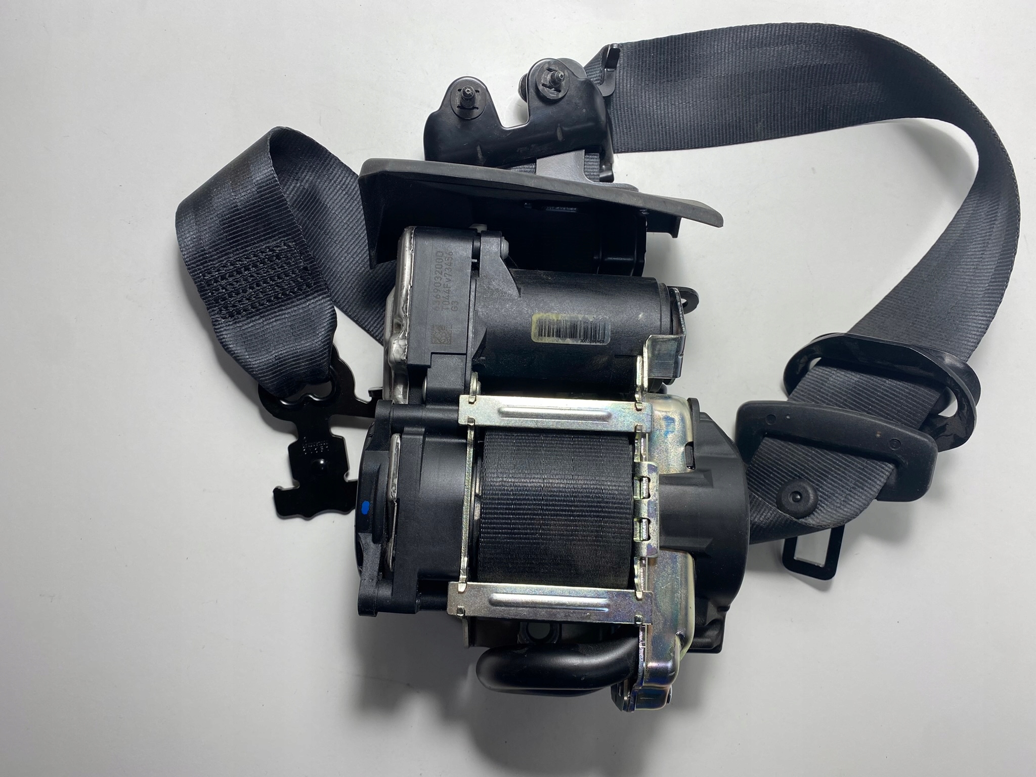 32239367 - Натяжитель ремня VOLVO XC60 II передний правый