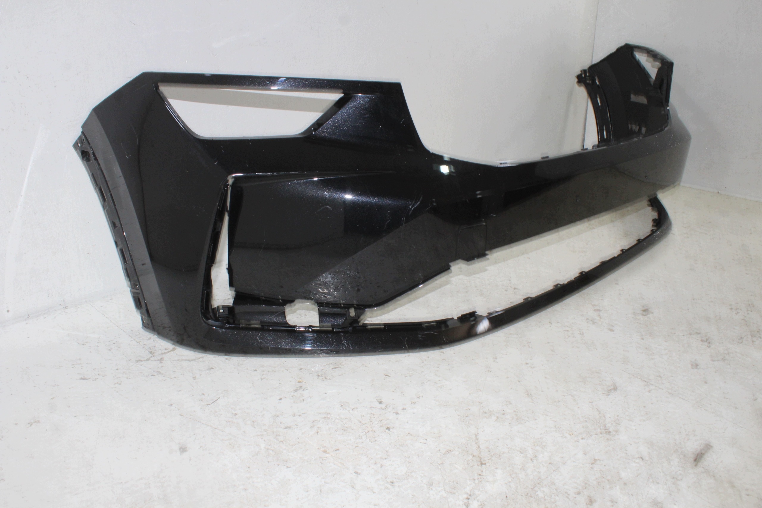Skoda Kodiaq II 57H bumper front front 57H807221