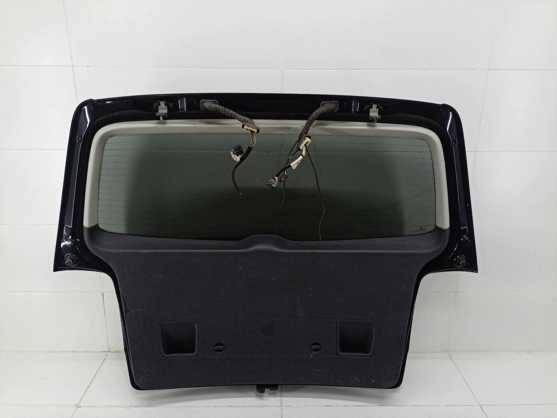 rear trunk door boot Volkswagen Touran facelift 2010