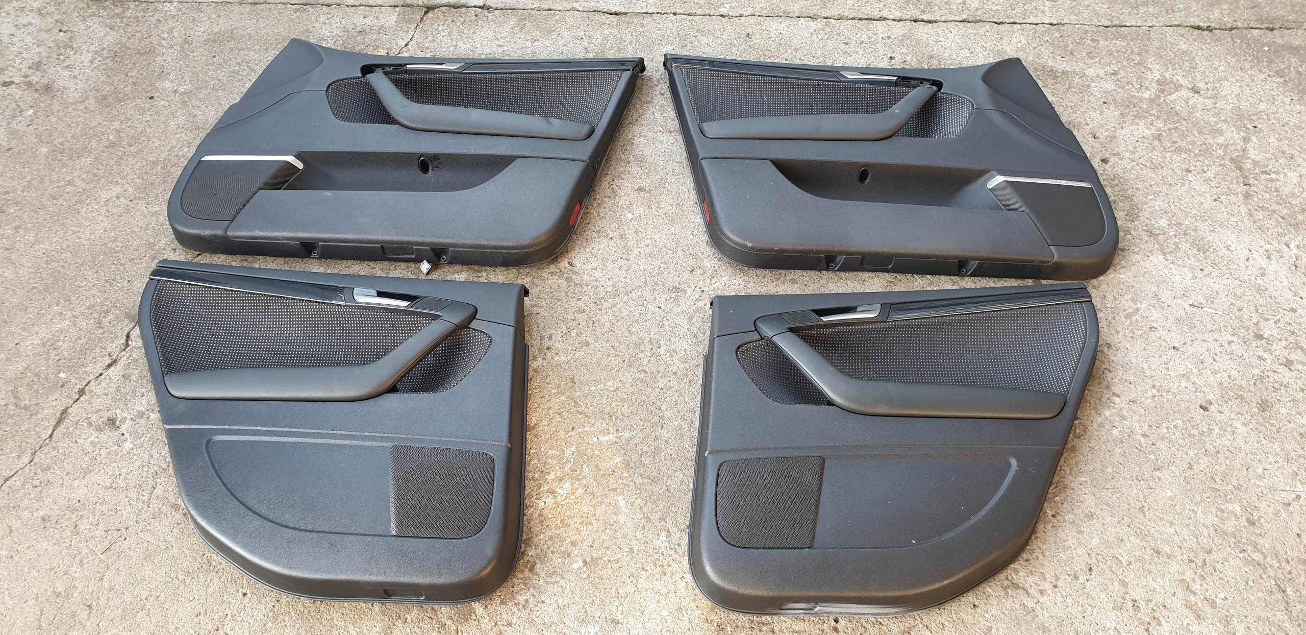 side upholstery for door AUDI A3 8P 2003- BOSE