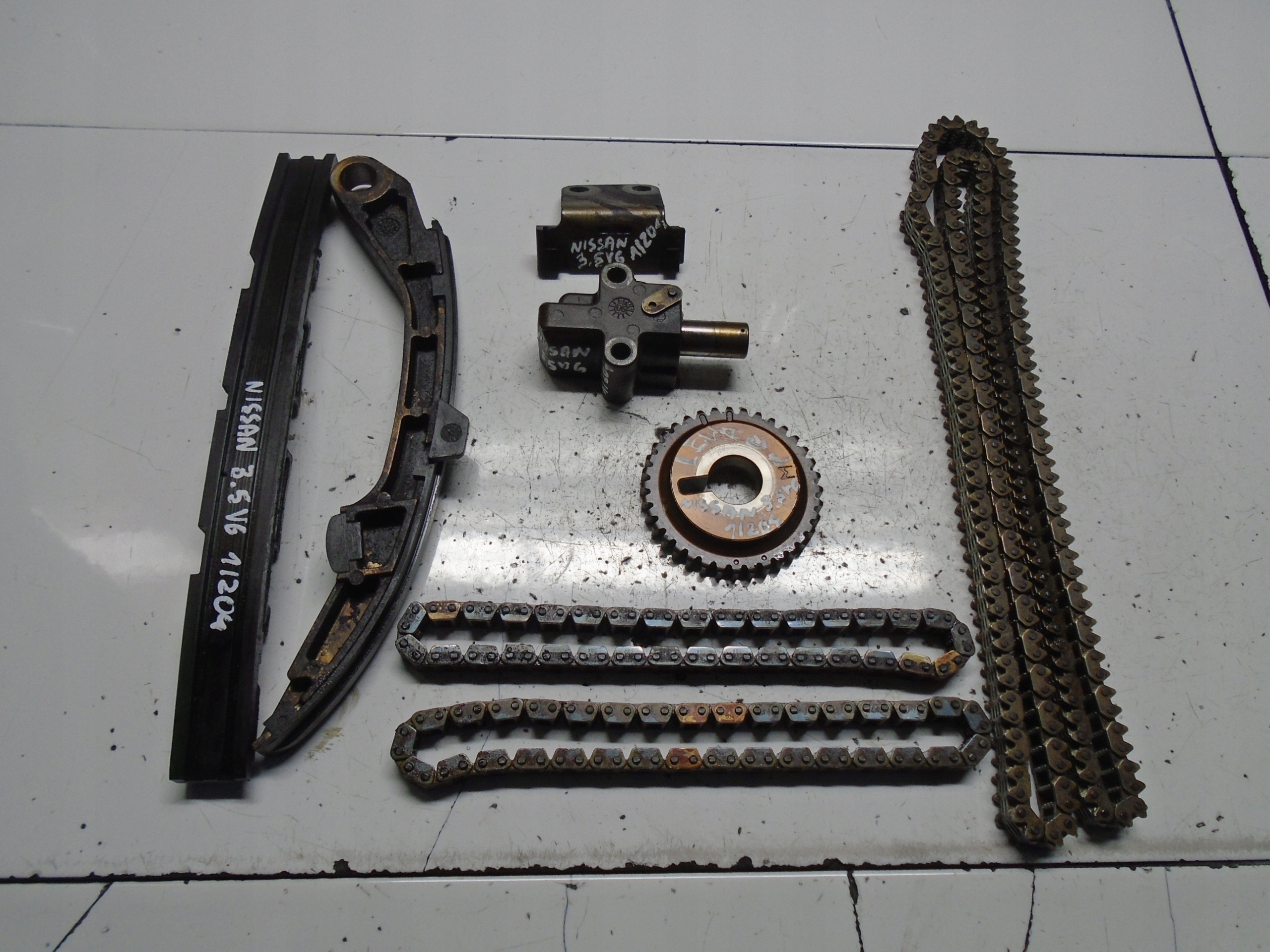 NISSAN MURANO 3.5 V6 VQ35 Distribution