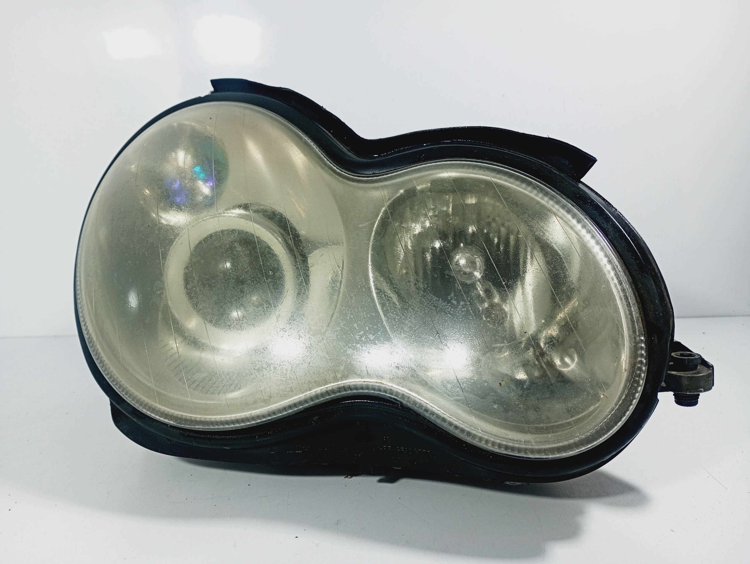 light right front reflektor right front A2038203861 Mercedes C W203 01-07