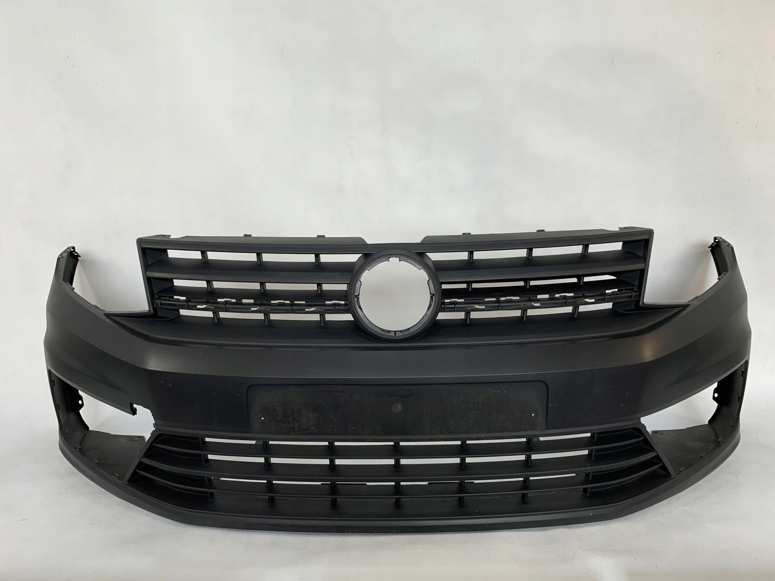 Frontstoßstange Volkswagen Caddy 15r 2015 2K5807221J 04.26