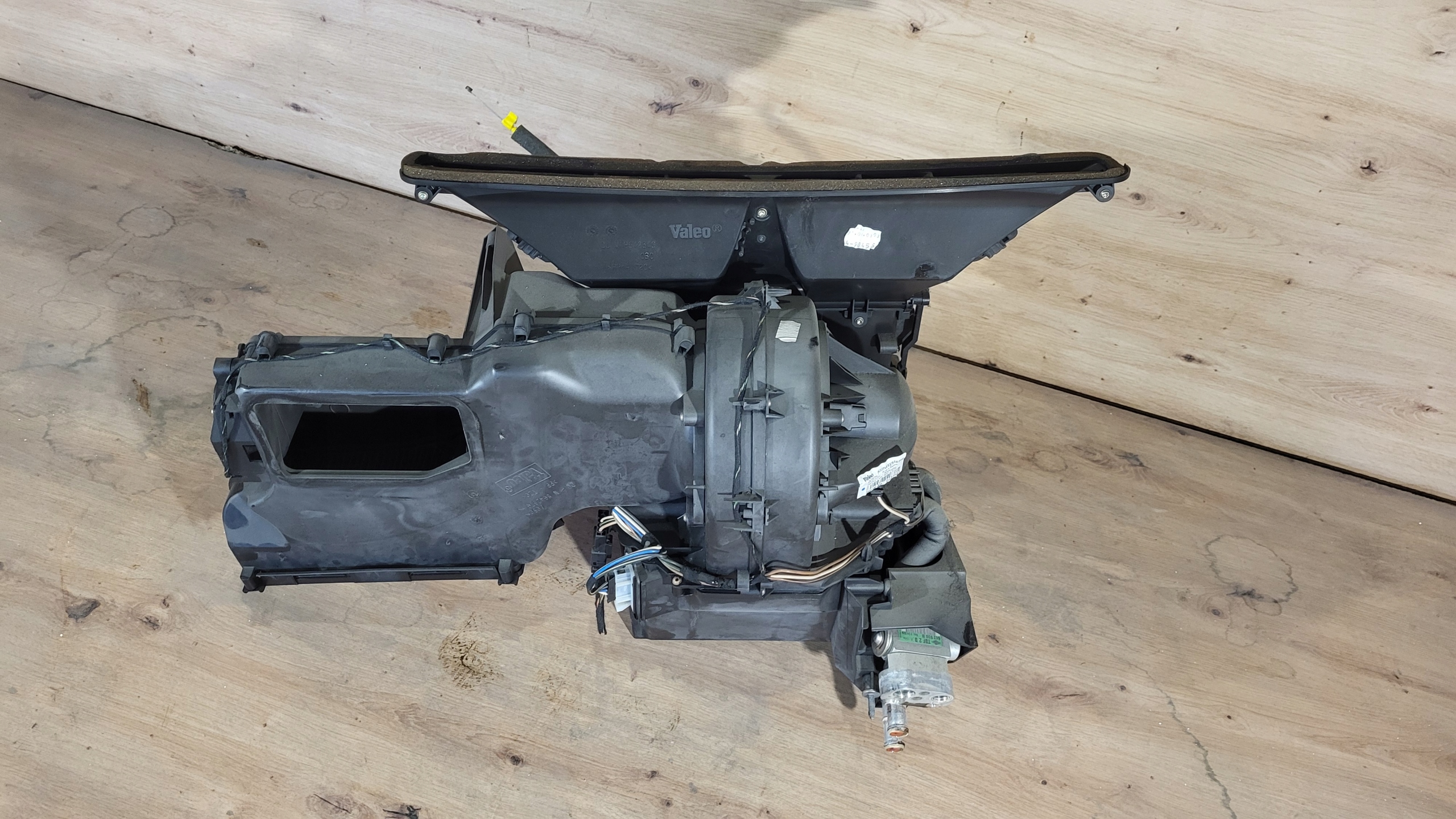 радиатор отопителя MINI COOPER R50 R53 01-06 европа