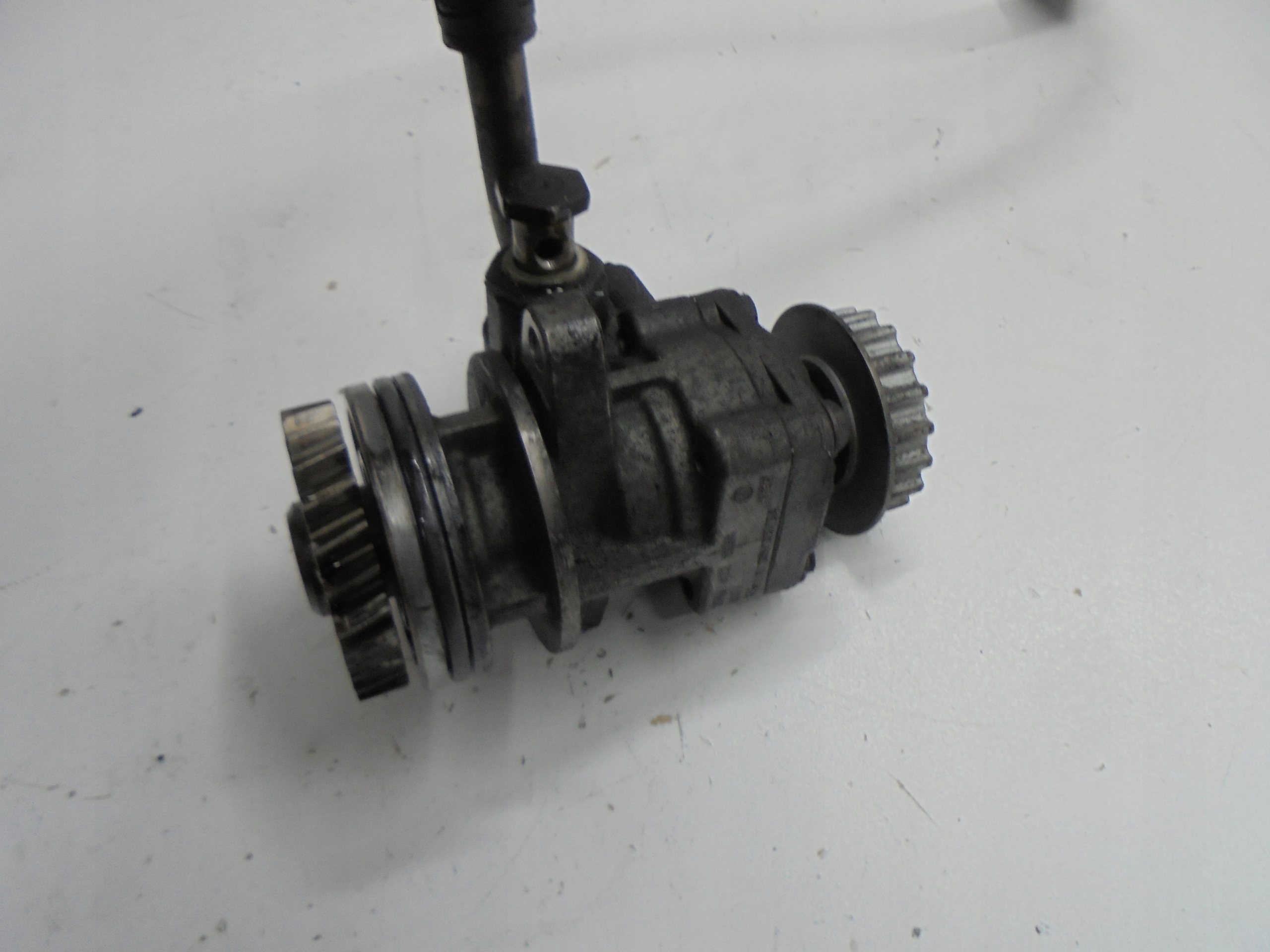 VW TOUAREG T5 MULTIVAN 2.5 TDI servo pump
