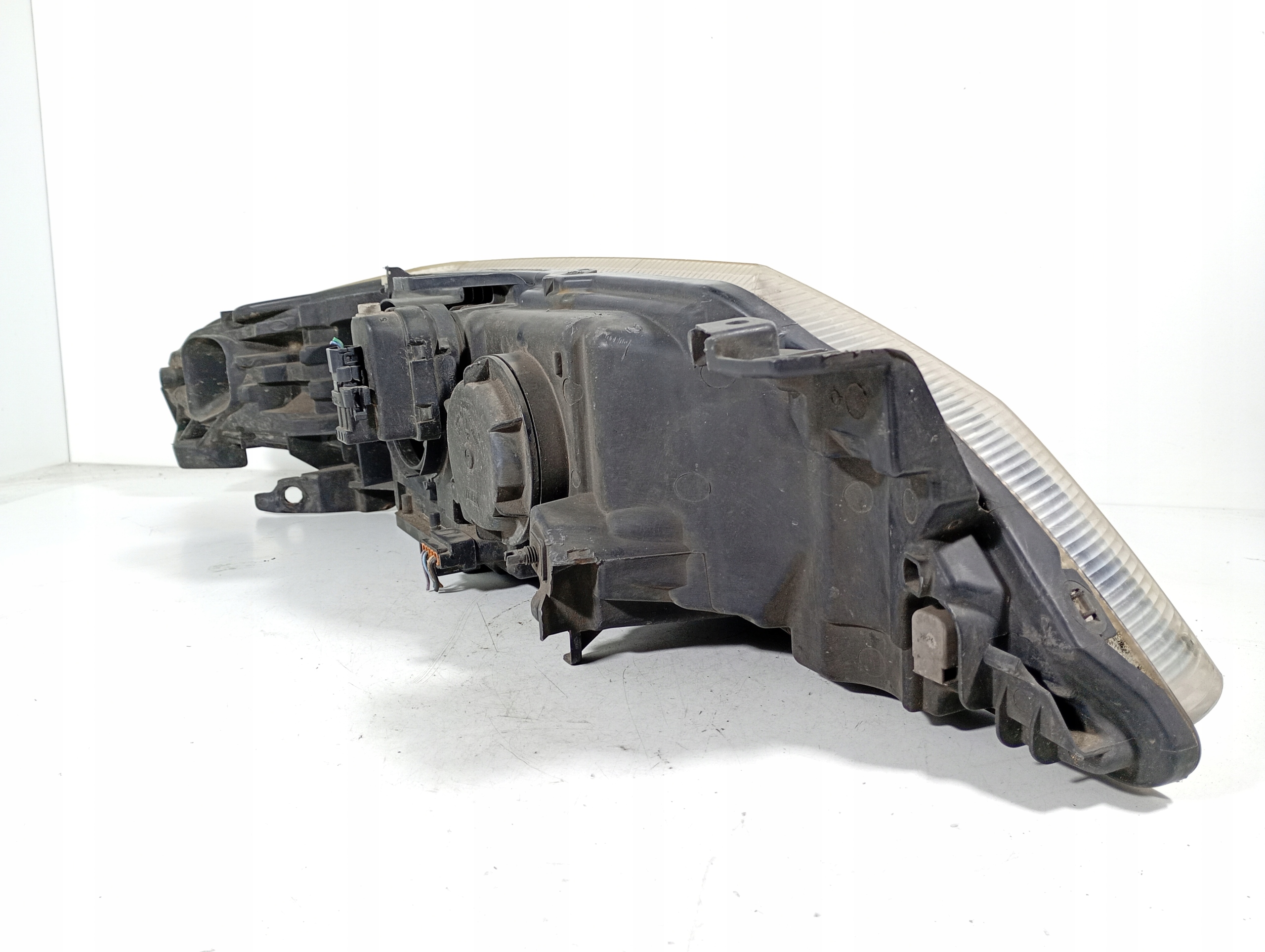 Renault Laguna 2 II 02-07 REFLEKTOR left front front OE 8200002845
