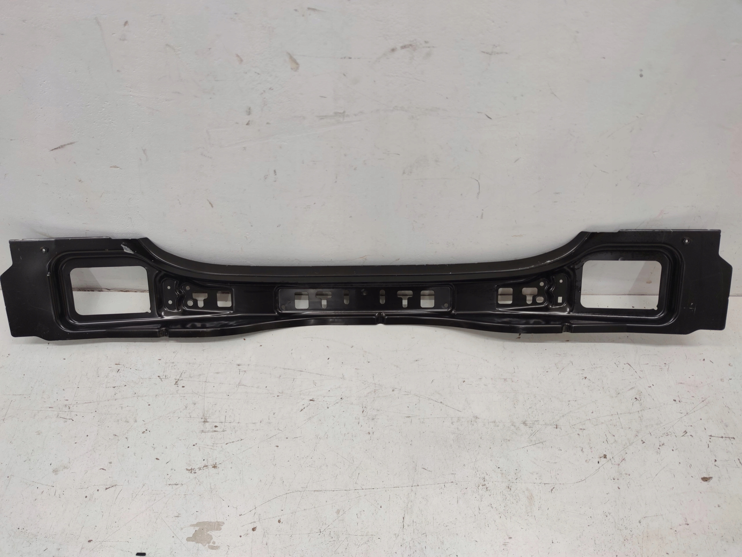 PAS TYŁ TYLNY PEUGEOT 208 I 10-18 Typ samochodu Samochody osobowe