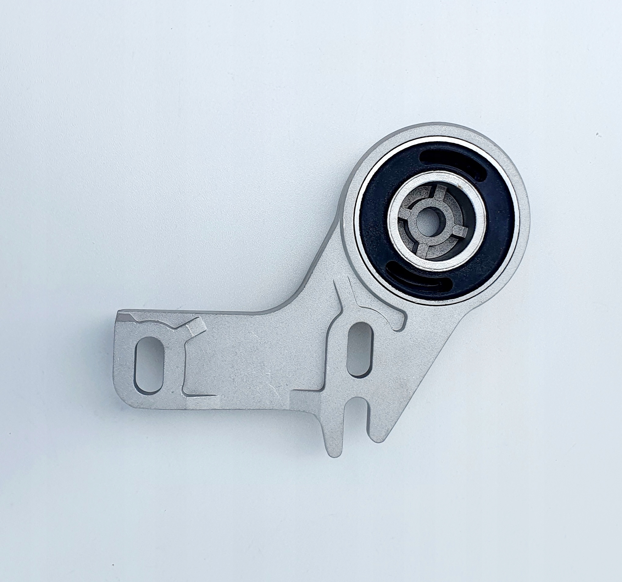 WSPORNIK ZAWIESZENIA CHLODNICY SCANIA R P PRAWA Producent czesci Inny