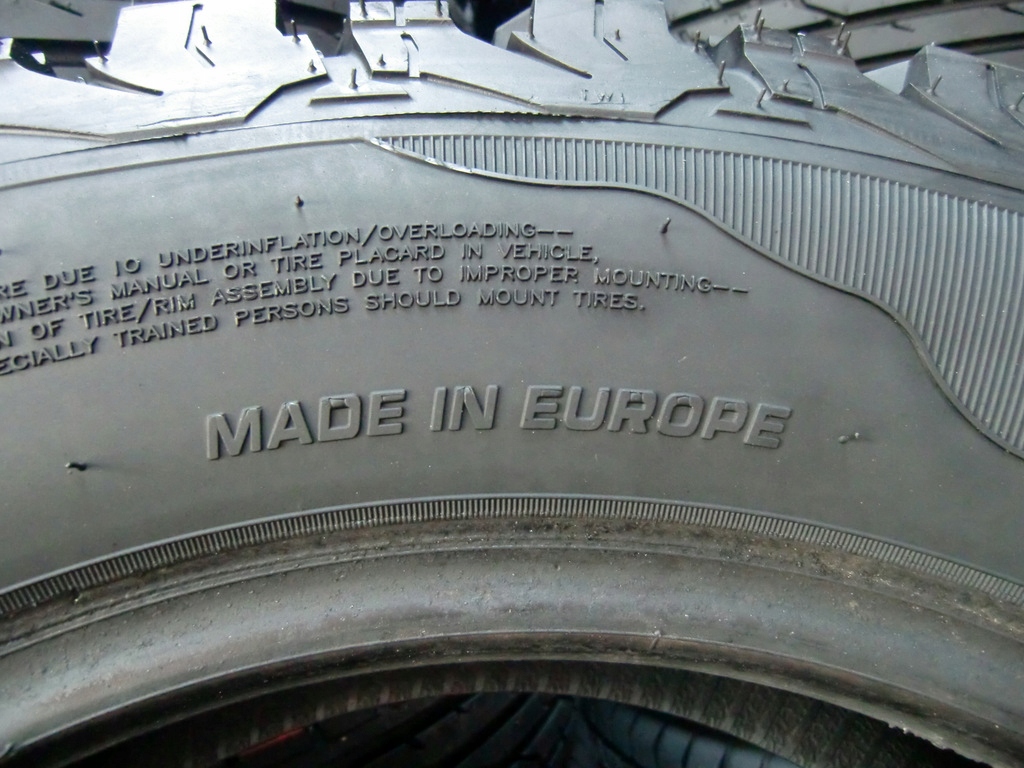 4 OPONY WIELOSEZONOWE 215/65R16 całoroczne 4x4 A/T Liczba opon w ofercie Komplet 4 szt.