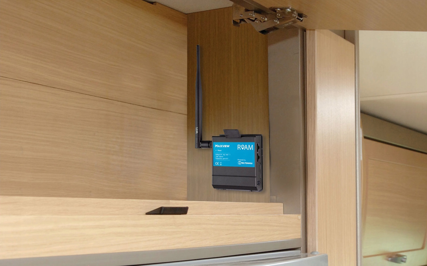 ANTENA ROUTER MAXVIEW ROAM 4G LTE+WiFi EAN (GTIN) 5016163523558