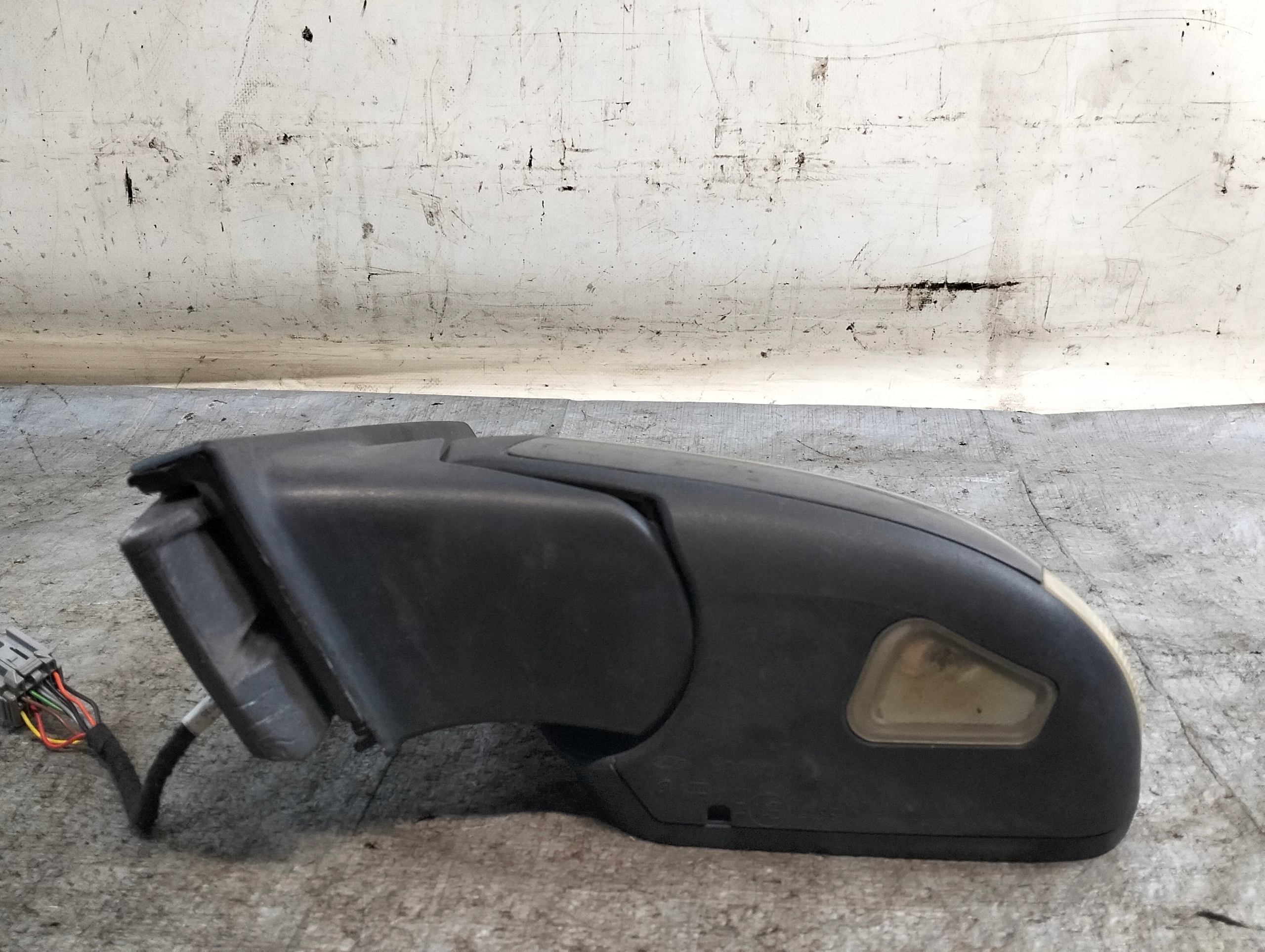 mirror left front electrics 7PIN FORD C-MAX 05r K:F3 OE 3007741