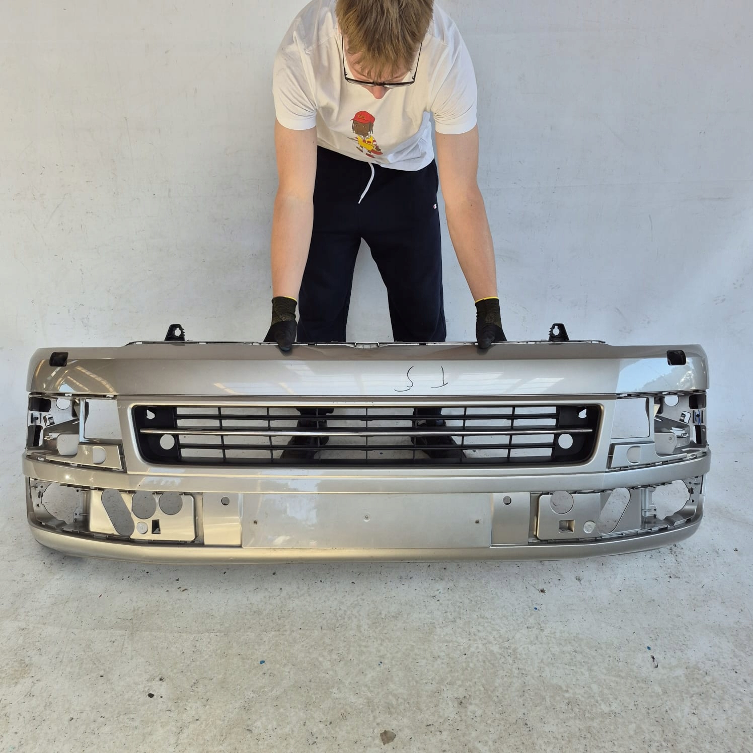 VW TRANSPORTER T5 MULTIVAN LIFT 09-15 bumper front front washer PDC