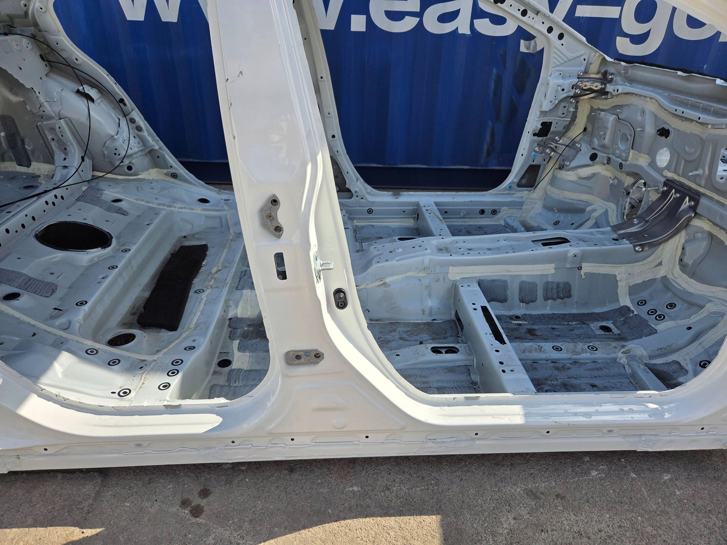 Toyota Corolla E21 sedan threshold right