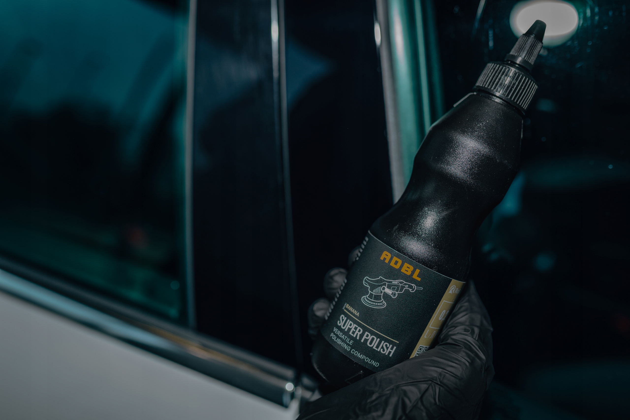 ADBL SUPER POLISH 200ml PASTA POLERSKA ŚREDNIO TNĄCA POLEROWANIE LAKIERU Numer katalogowy producenta ADB000428