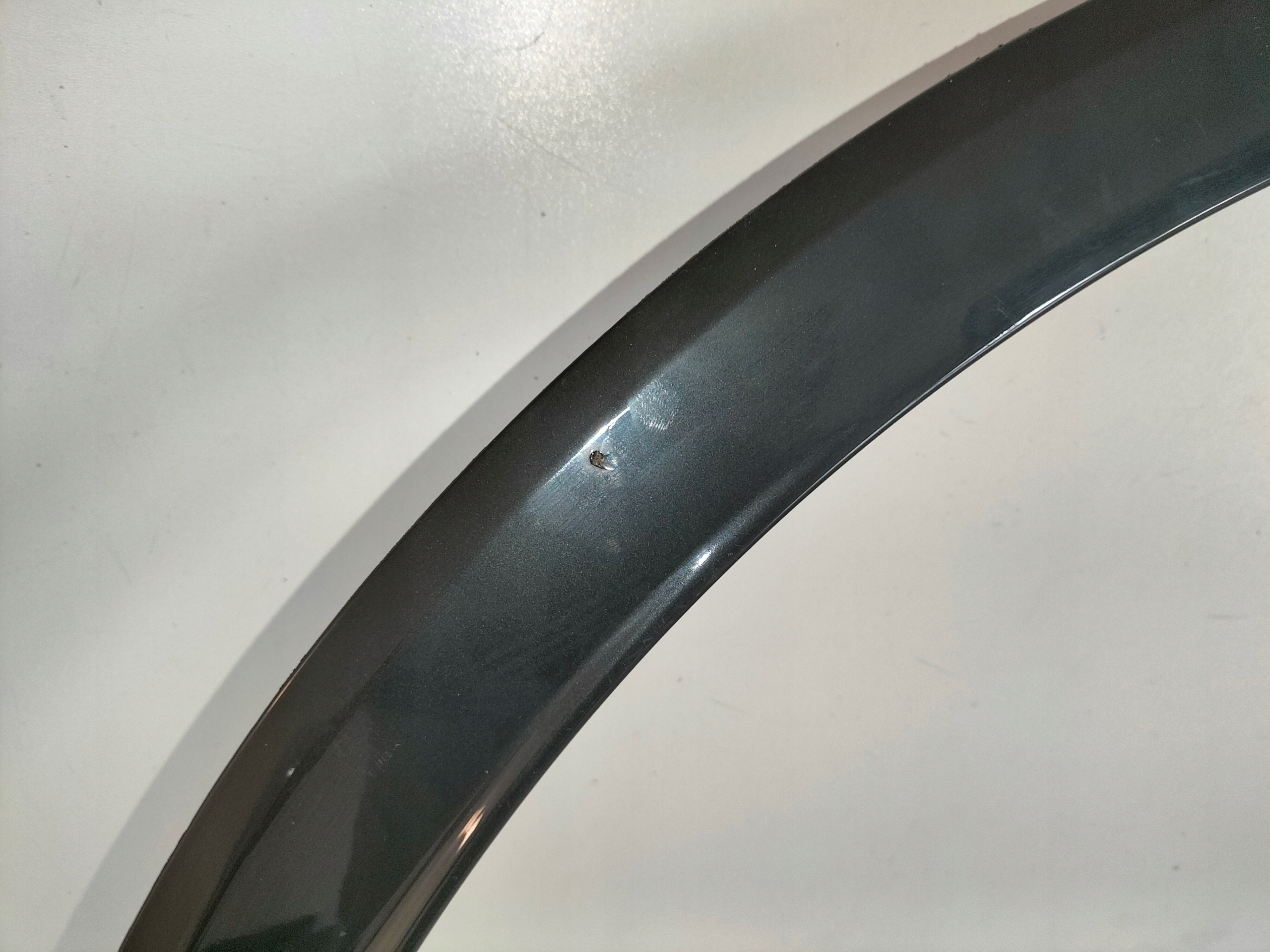 COUVERTURE MOULAGE AILE ARRIÈRE DROIT AUDI Q4 E-TRON 22