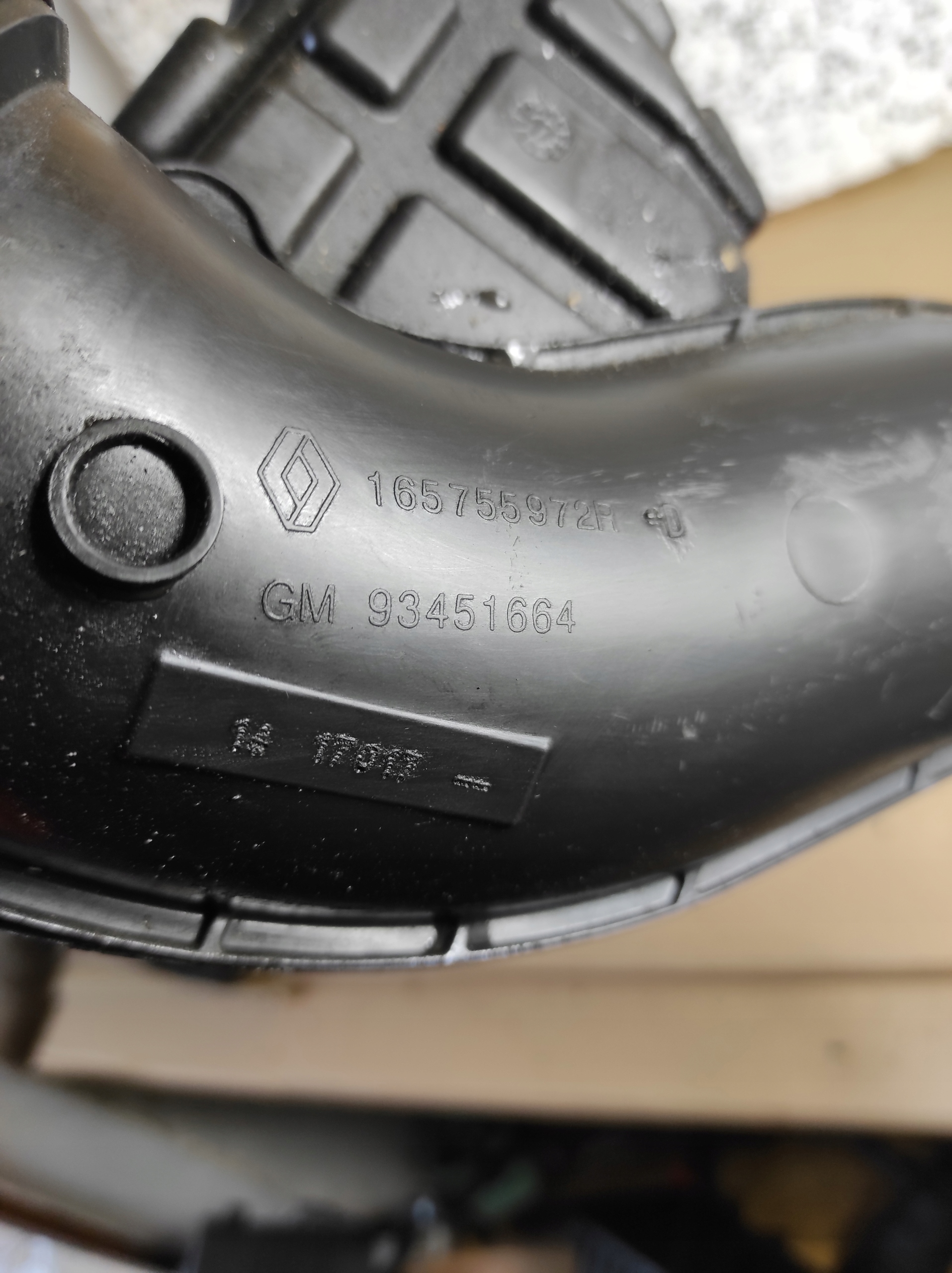 Gehäuse filter luft TRAFIC III 165755972R 93451664