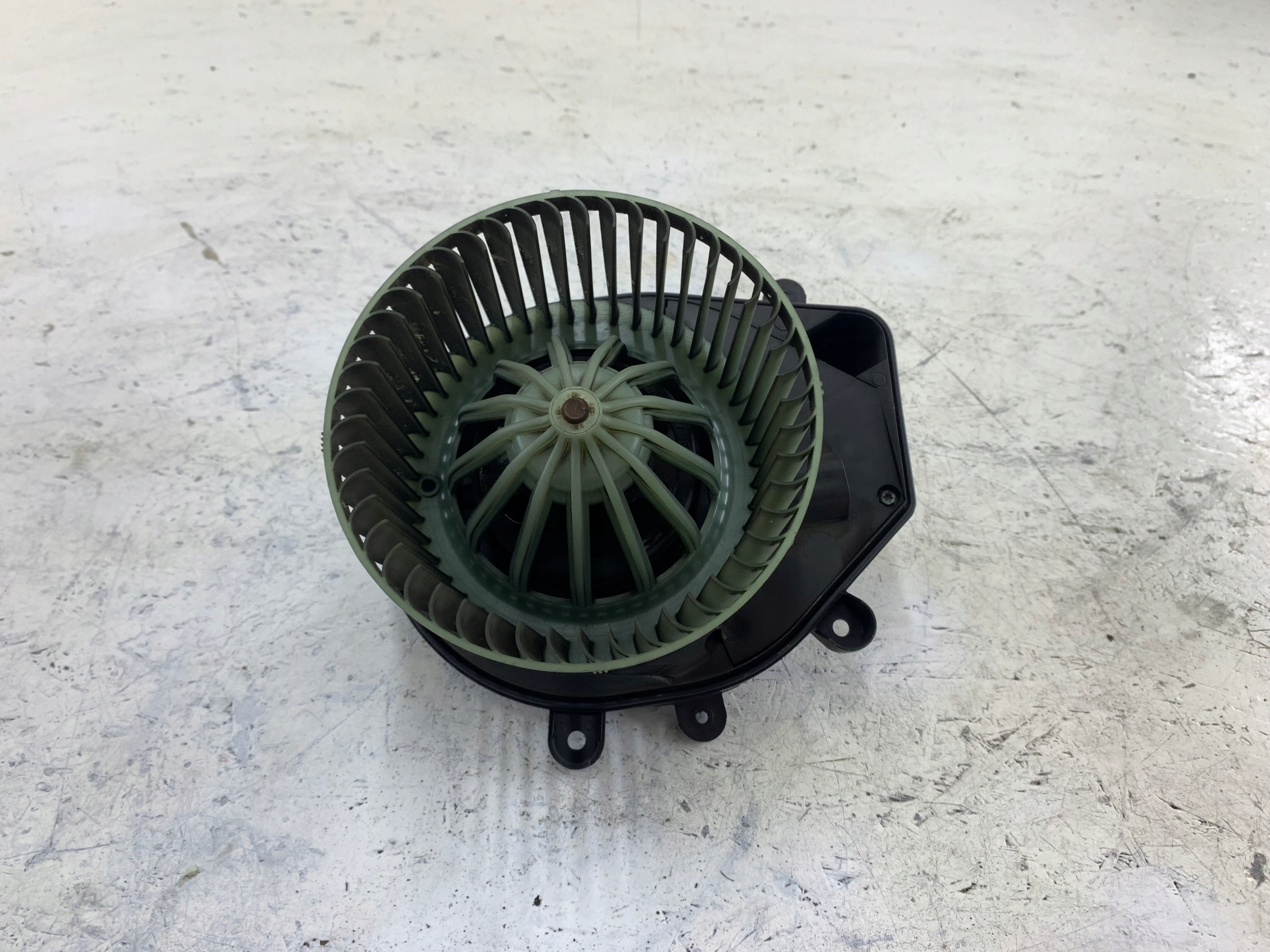 VW PASSAT B5 LIFT heating air conditioning devices 8D1820021 740221233F