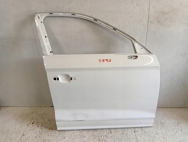 ДВЕРІ ПРАВЕ СПЕРЕДУ ПРАВИЙ ПЕРЕД AUDI Q5 II0a 17-