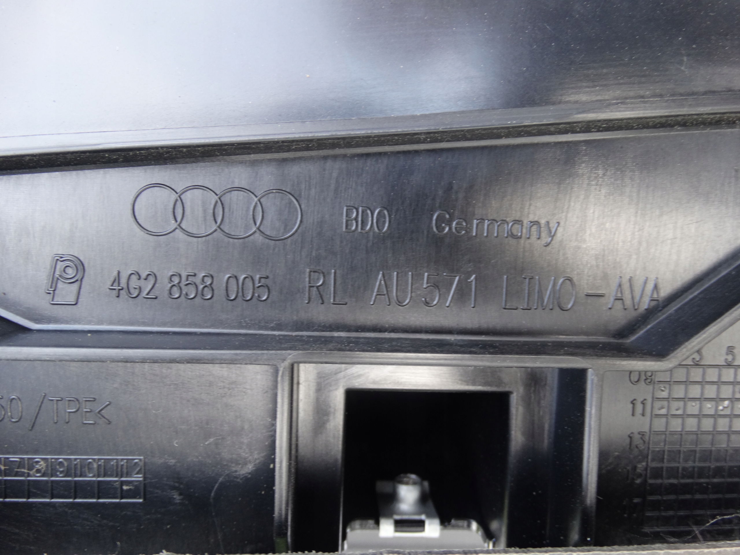 dashboard instrument panel console cockpit AUDI A6 C7 black black ANGLIK