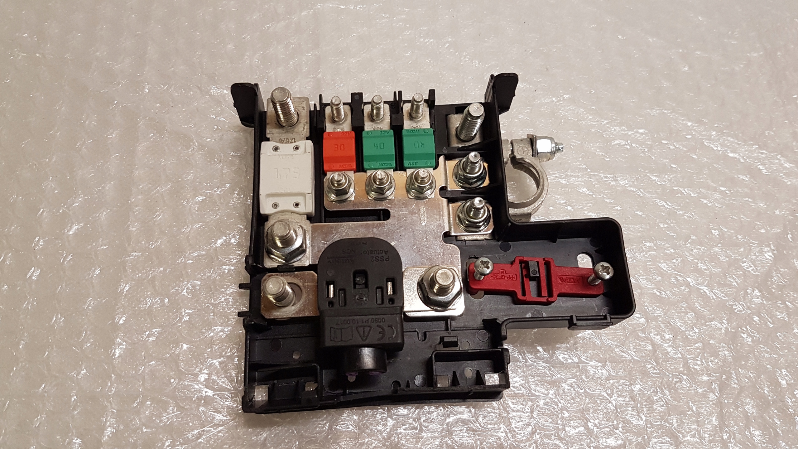 KLEMA PIROTECHNICZNA MASERATI GHIBLI 06700020290