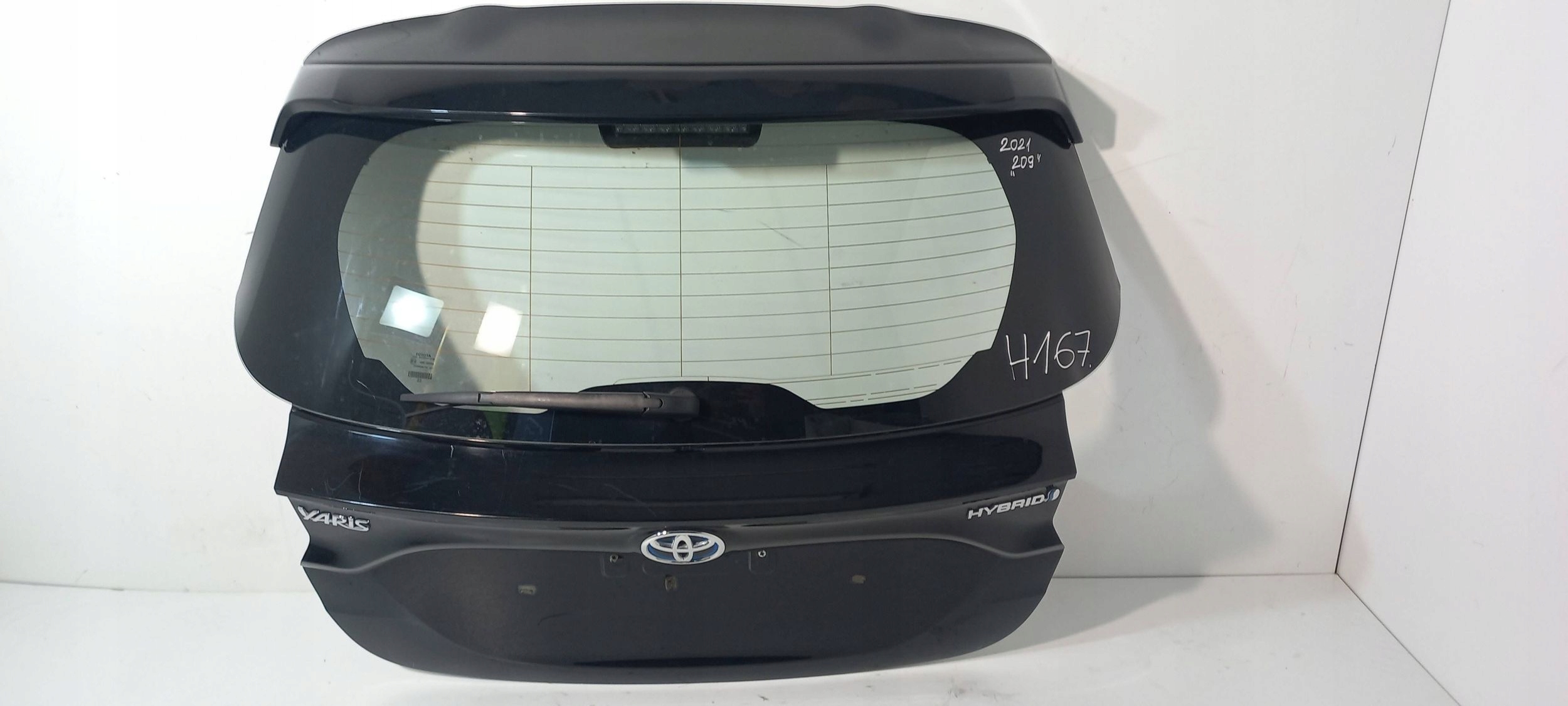 Toyota Yaris XP210 rear trunk door boot YAR209IV